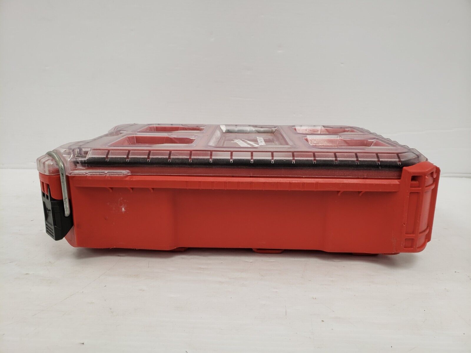 Milwaukee 48-22-8435 Heavy Duty Tool Box - Durable Storage for Tools & Equipment - Perfect for Workshops, Garages & Job Sites