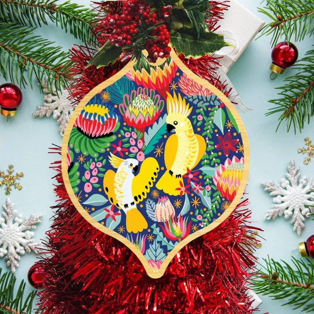 Handmade Australian Cockatoo Wooden Christmas Ornament - Unique Bird-Themed Holiday Decoration for Tree, Gift & Home Decor