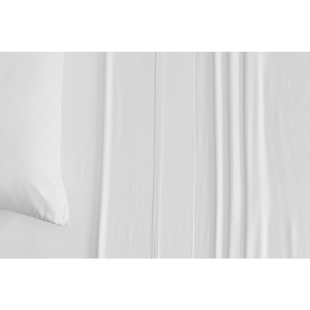 100% Natural Bamboo Bed Sheet Set - Queen Size White Soft Breathable Sheets - Luxury Eco-Friendly Bedding for Hot Sleepers & Sensitive Skin - Perfect for Master Bedroom, Guest Room & Vacation Homes