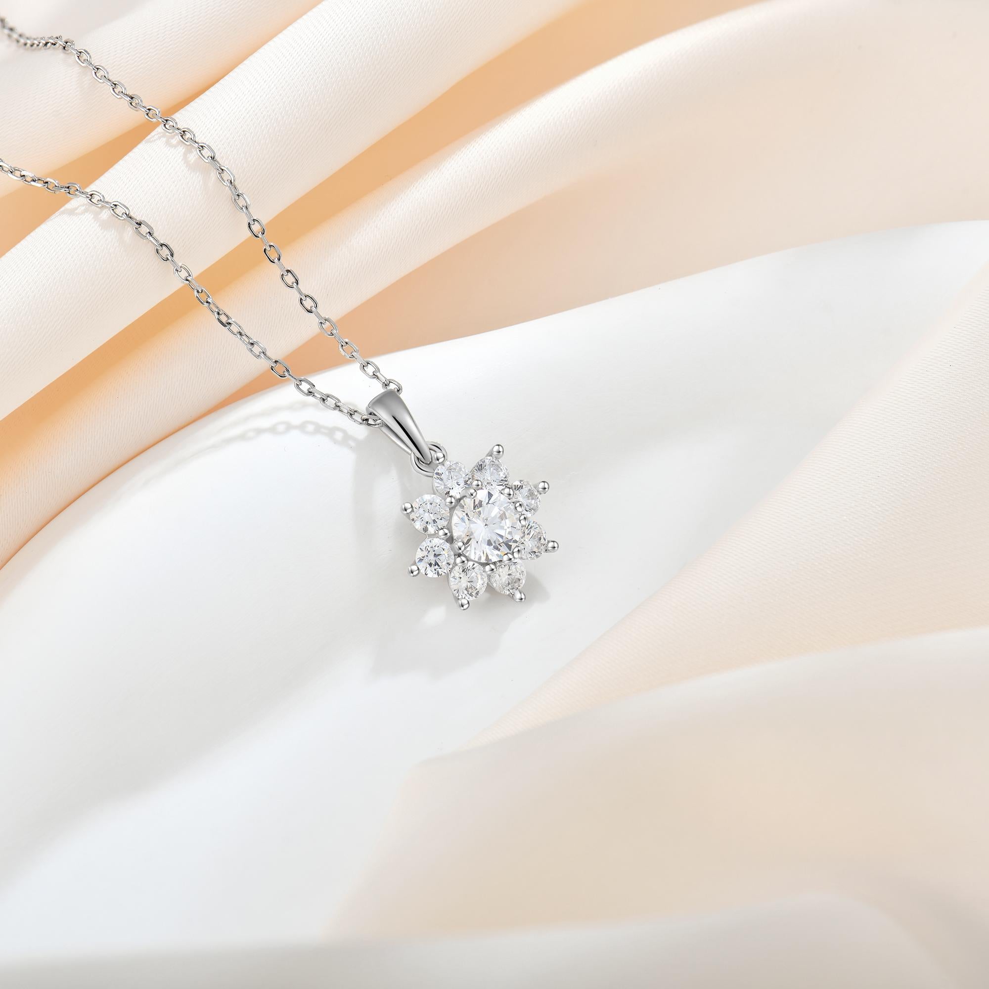 Sparkling Sunflower Pendant Necklace for Women - 14K Gold Plated Floral Jewelry Gift for Mom, Wife, Girlfriend - Perfect for Weddings, Anniversaries & Everyday Wear
