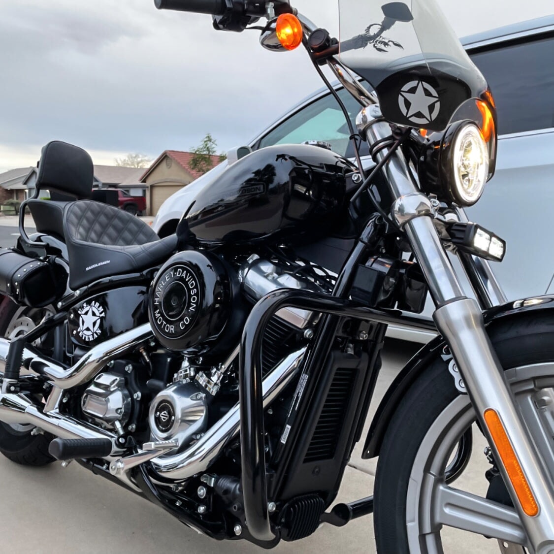 Eagle Lights 6 Generation II LED Projection Light Bar with Plug and Harness - 2500Lm High Brightness for Harley Davidson Softail & Dyna Models - Perfect for Night Riding, Off-Road Adventures & Motorcycle Customization