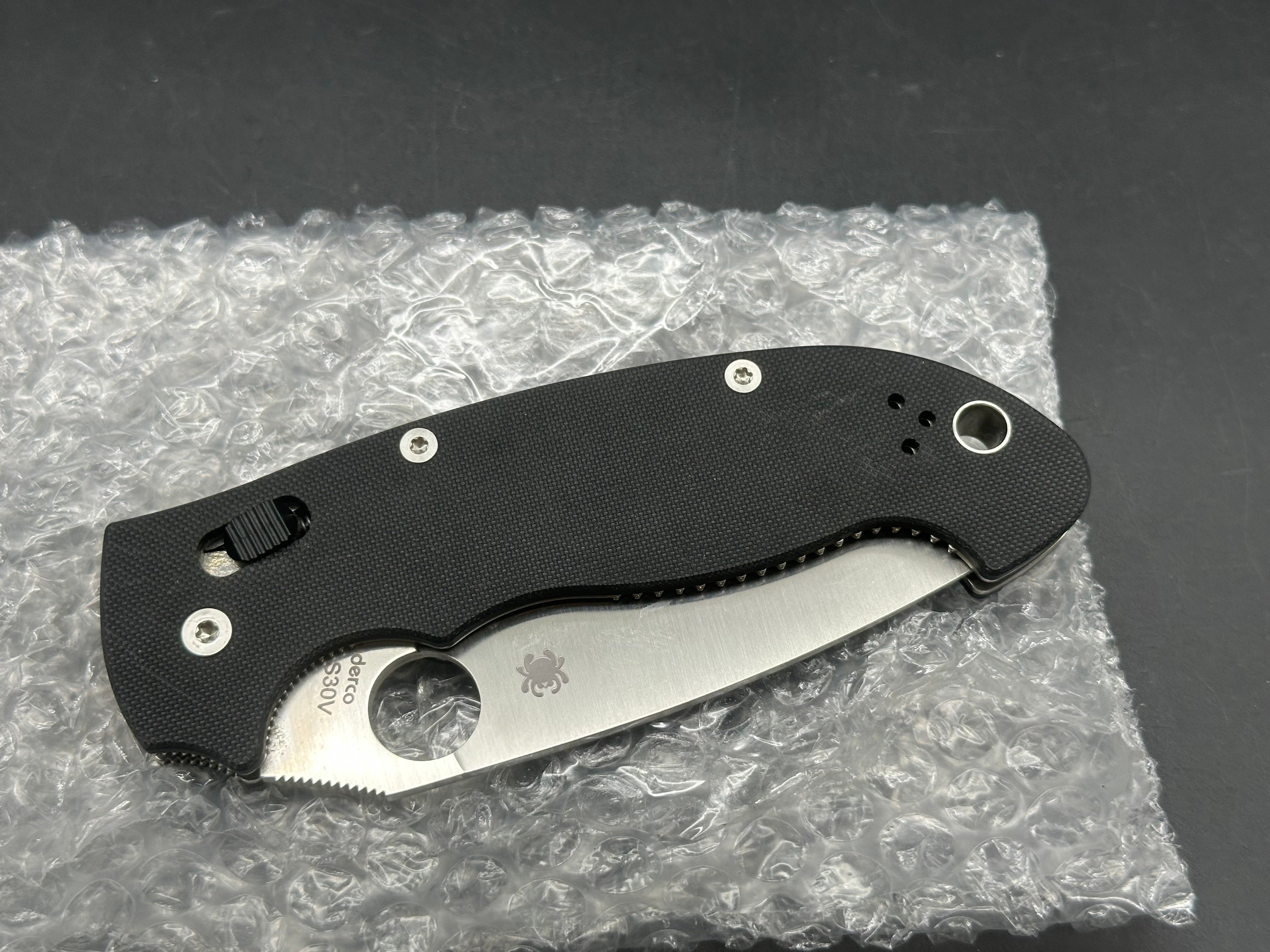 Spyderco Manix XL Folding Knife - Black G10 Handle, CPM-S30V Steel Blade, Lightweight EDC Pocket Knife for Outdoor Camping, Hiking & Survival Gear
