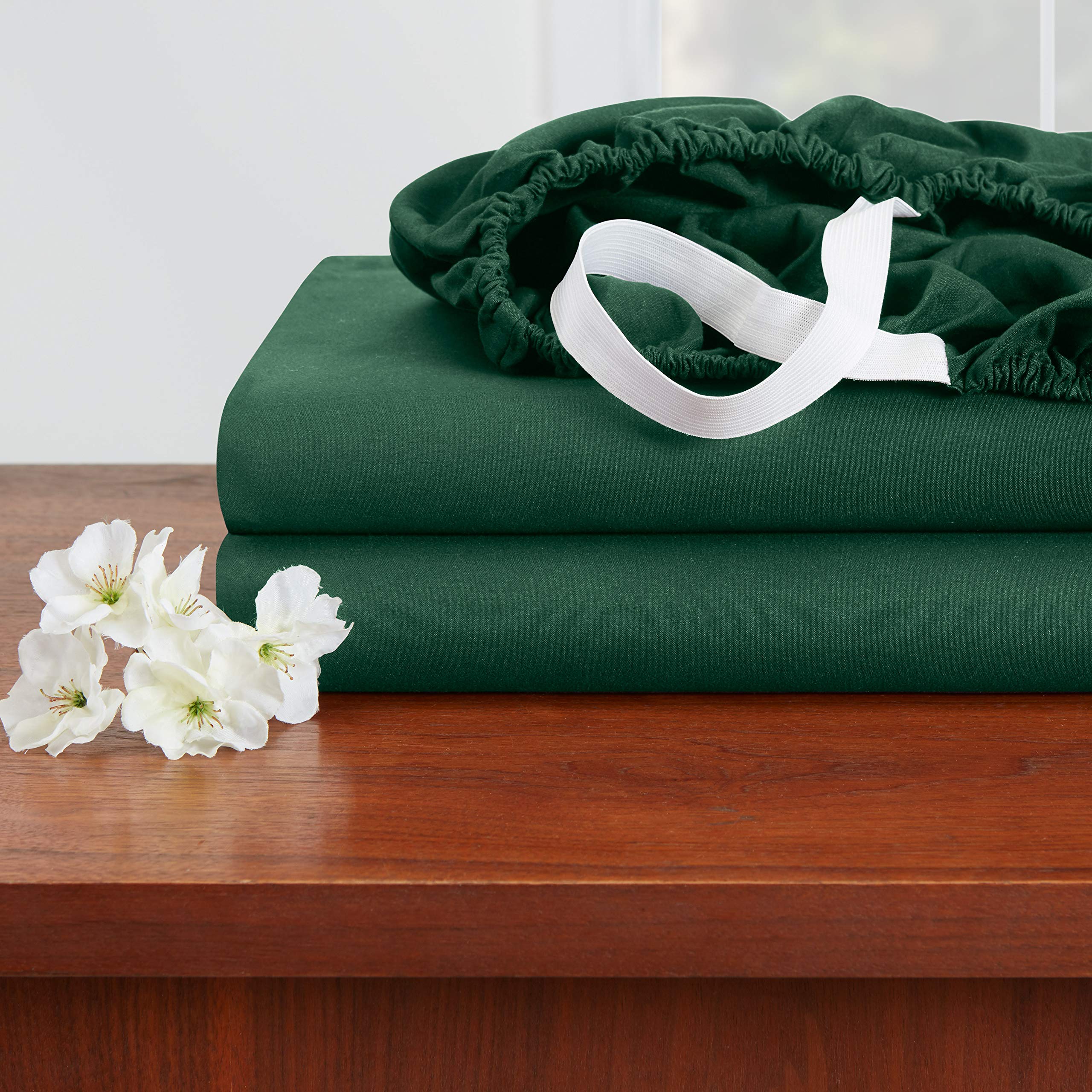 Empyrean Twin Sheets Set - 3 PC Ultra Soft Microfiber Bedding - Double Brushed Hotel Luxury Twin Size Sheets in Hunter Green - Deep Pocket with 4 Corner Elastic Straps - Perfect for Guest Rooms, Dorms & Cozy Bedrooms