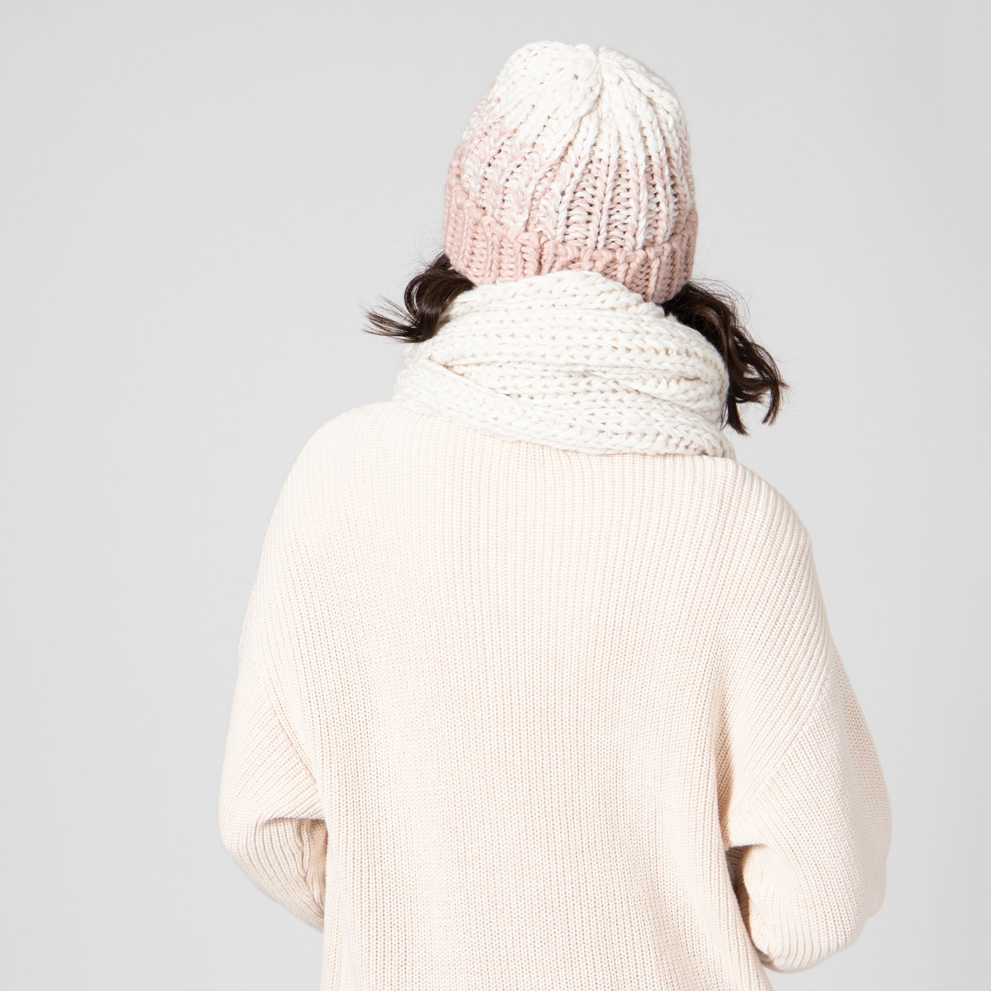 Chunky Knit Sweater for Women - Soft Oversized Cable Knit Pullover - Cozy Winter Fashion for Casual Outings & Holiday Gatherings