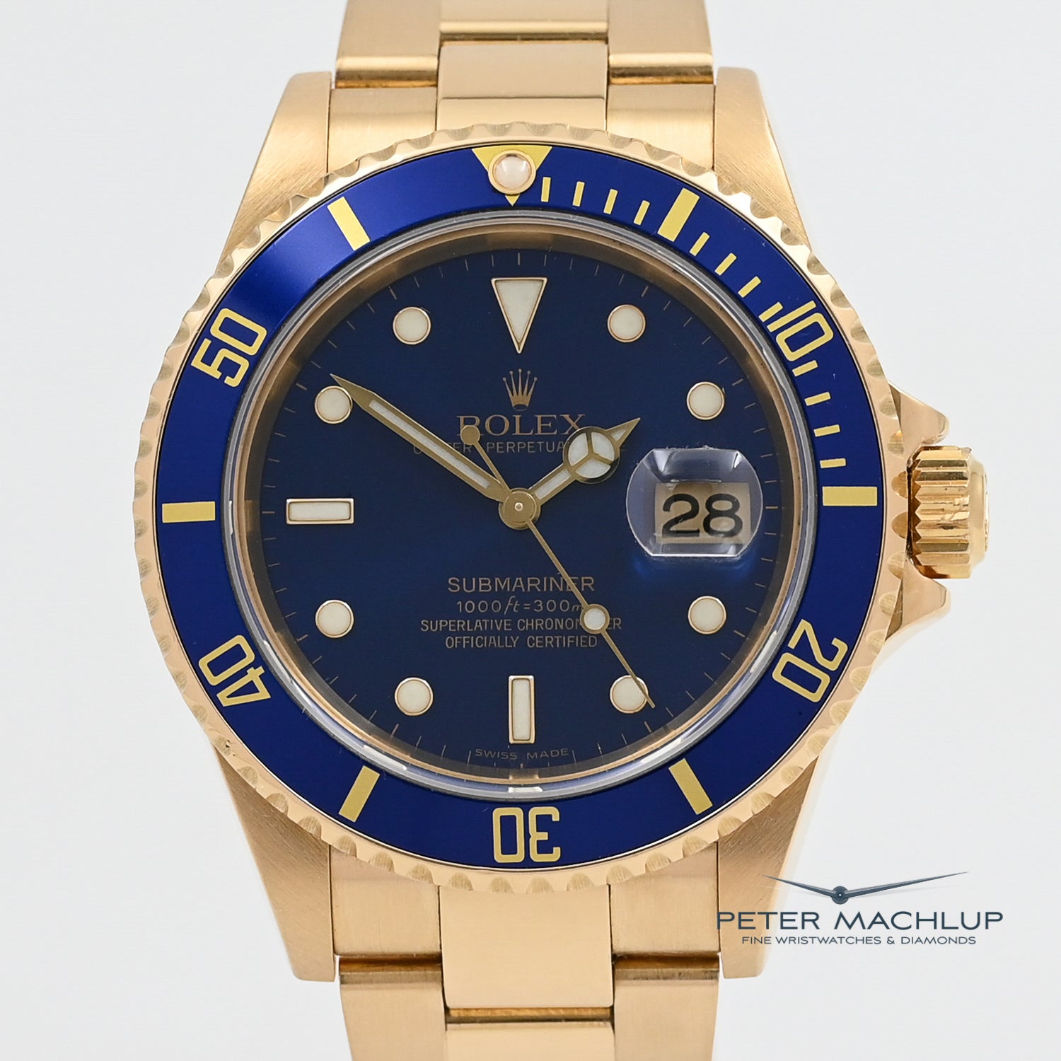 Rolex Submariner Date 40mm Men's Luxury Dive Watch - Stainless Steel, Black Dial, 2002 Model - Perfect for Diving, Business & Formal Occasions