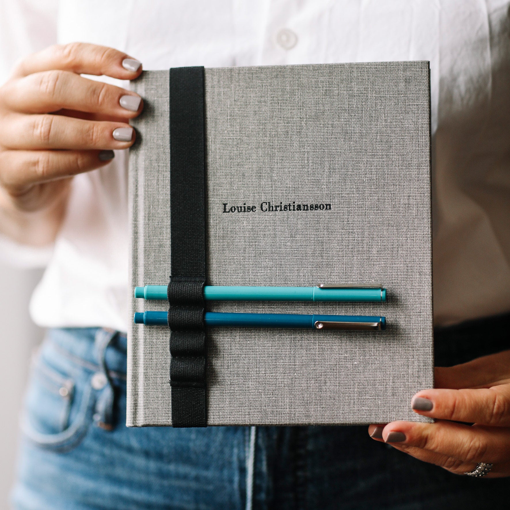 Premium Cloth-Covered Notebook - Large Green Journal for Writing, Sketching & Note-Taking - Perfect for Office, School & Travel Use