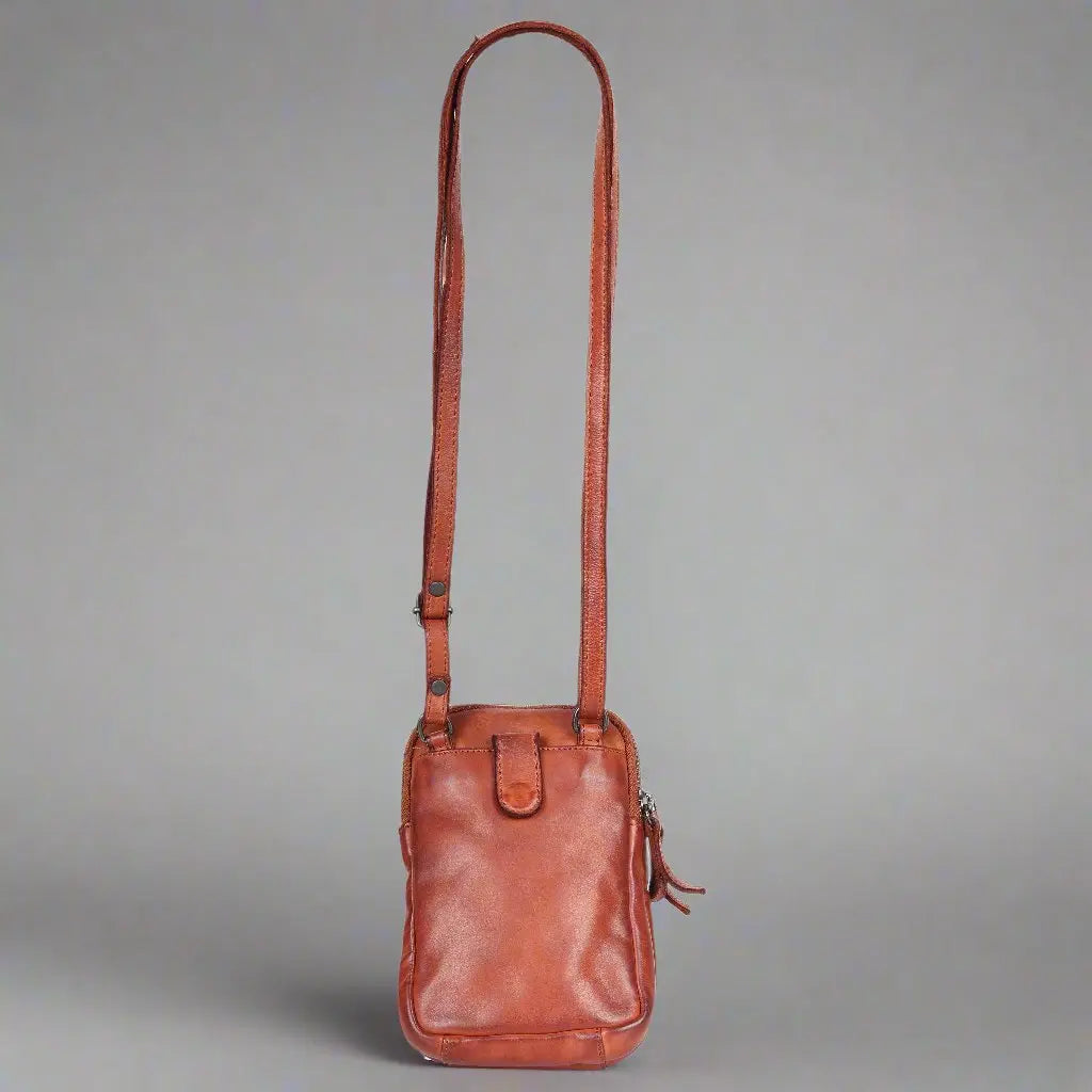 MET Small Leather Crossbody Bag for Women - Genuine Leather Purse with Adjustable Strap - Perfect for Travel, Shopping & Everyday Use