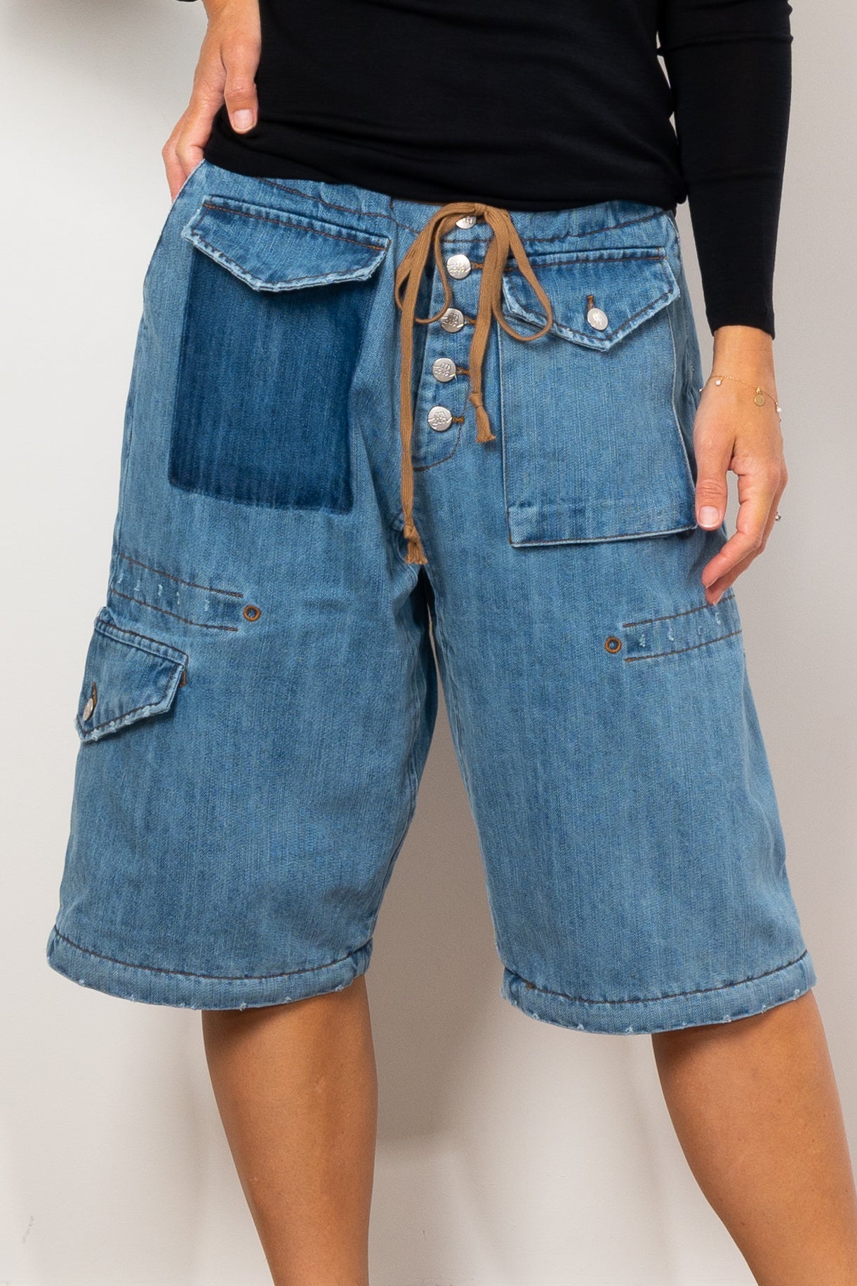 M.A. Dainty Trucker Jean - Women's High Waisted Distressed Denim Jeans for Casual Wear & Street Style Outfits