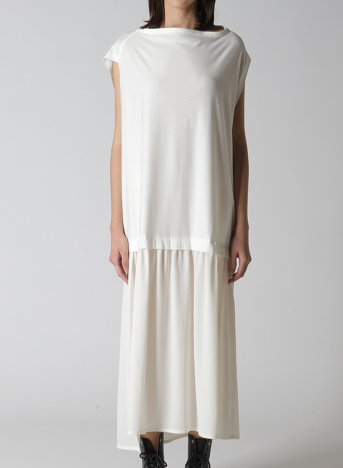 Elegant French Sleeve Dress in Crepe de Chine Fabric - Perfect for Office Wear, Cocktail Parties & Special Occasions
