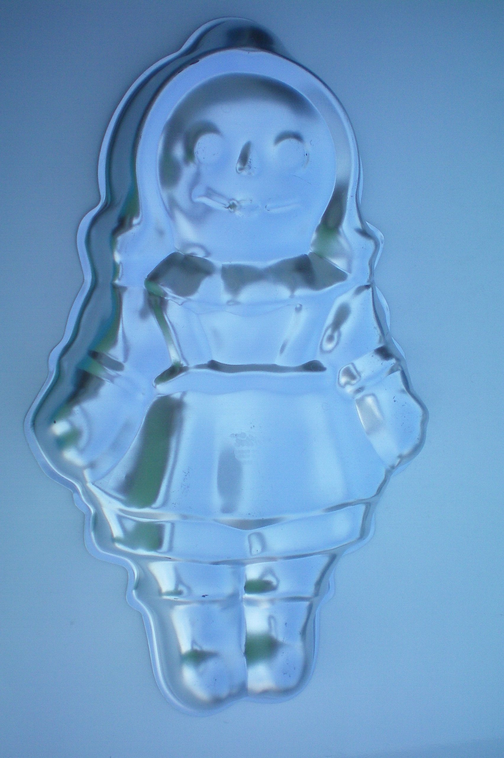 Vintage Wilton Rag Doll Cake Pan - Retired Collectible Baking Mold for Doll-Themed Birthday Cakes & Special Occasions