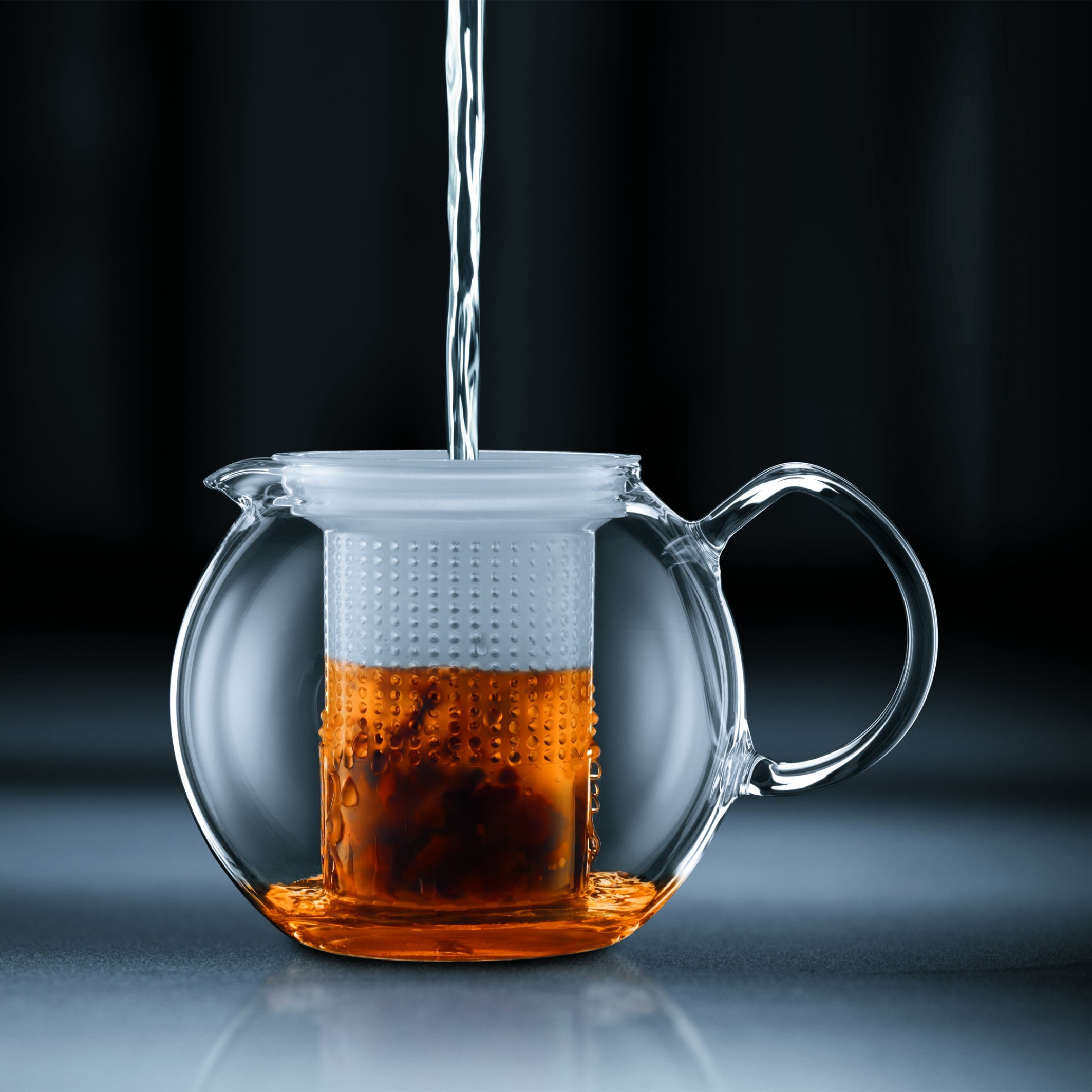 BODUM Assam 1.0L Red Tea Press with Glass Handle & Colorful Plastic Lid - Perfect for Brewing Loose Leaf Tea at Home, Office or Cafe