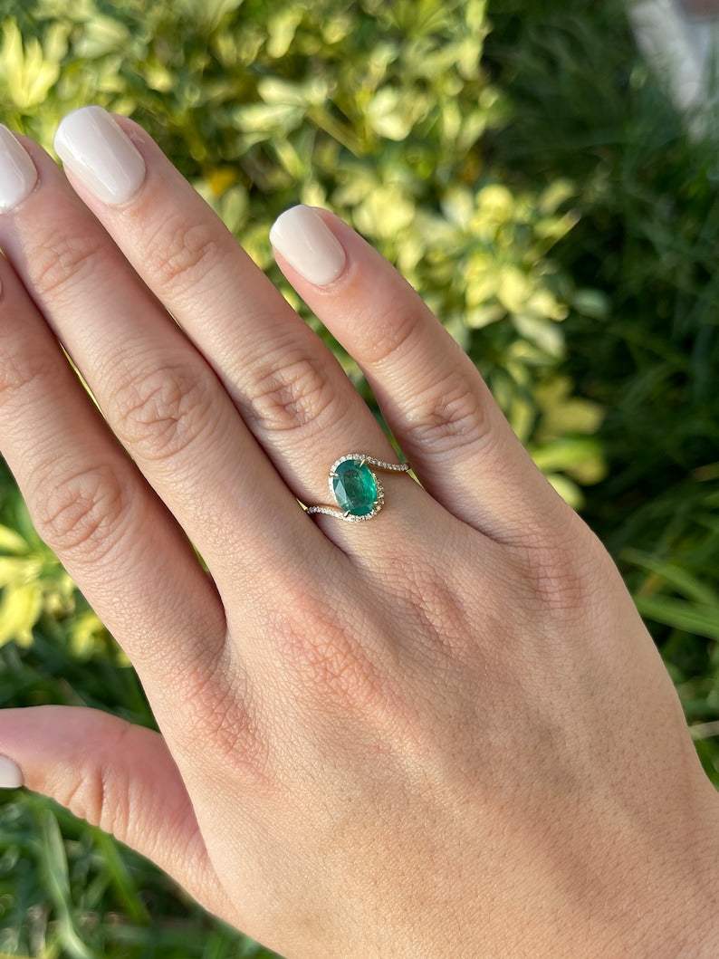 1.80tcw 14K Yellow Gold Twisted Shank Oval Cut Emerald & Diamond Accent Bypass Ladies Ring - Elegant Wedding, Engagement & Anniversary Jewelry Gift for Women