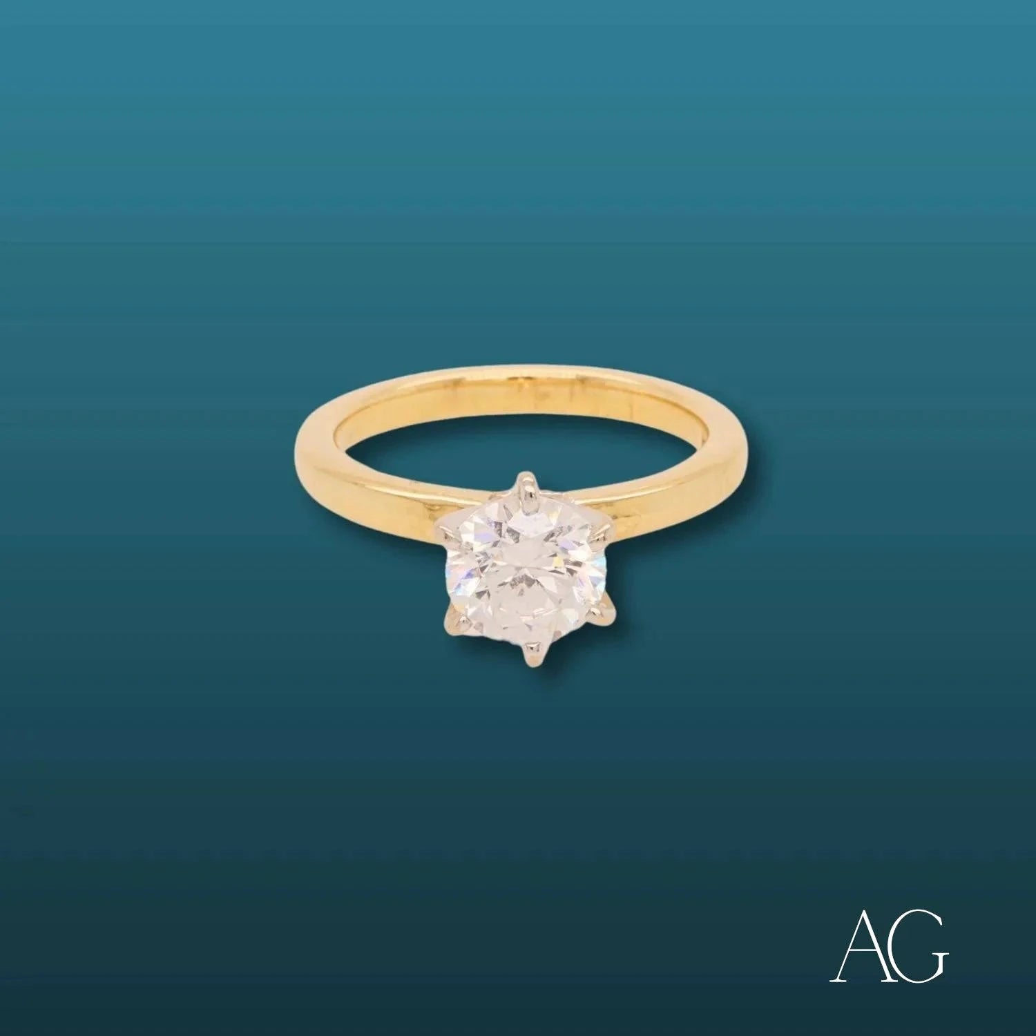 18K Gold CZ Ring for Women - Elegant Cubic Zirconia Engagement & Wedding Band - Perfect for Anniversaries, Proposals & Special Occasions
