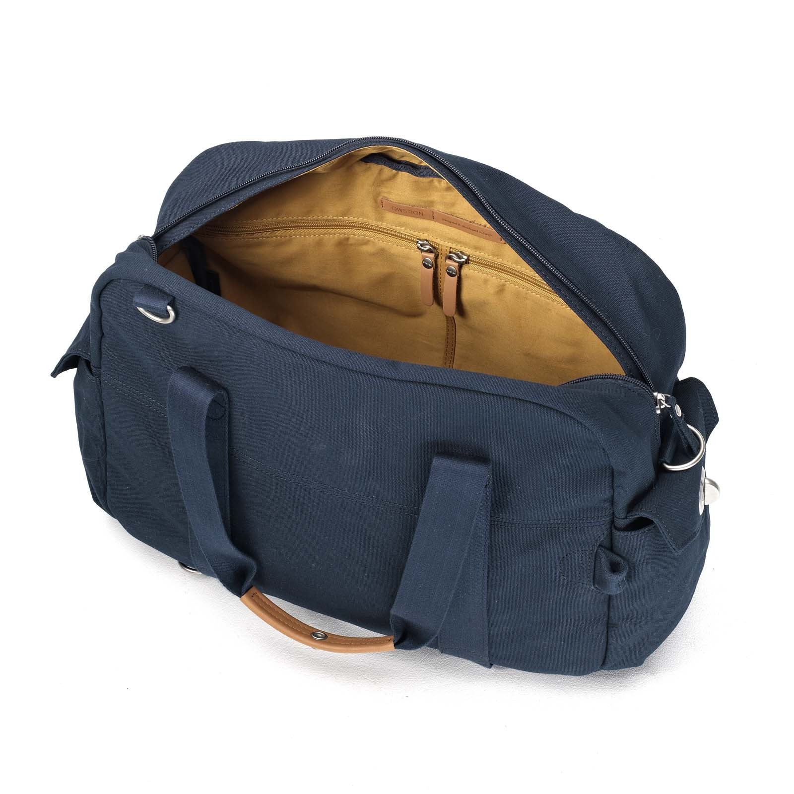 Qwstion Overnighter Bag - Premium Waterproof Travel Backpack for Men & Women - Perfect for Business Trips, Weekend Getaways & Outdoor Adventures