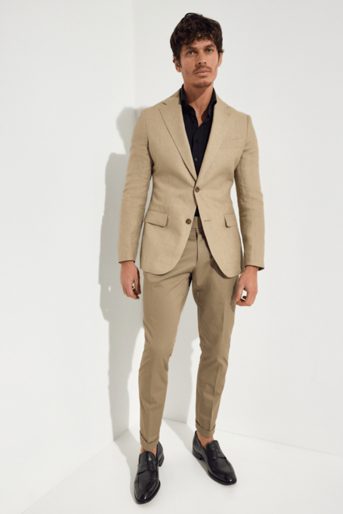 Premium Wilhelm Blazer in Sand Linen - Elegant Women's Business Jacket for Office, Meetings & Formal Events | Lightweight & Breathable Summer Workwear