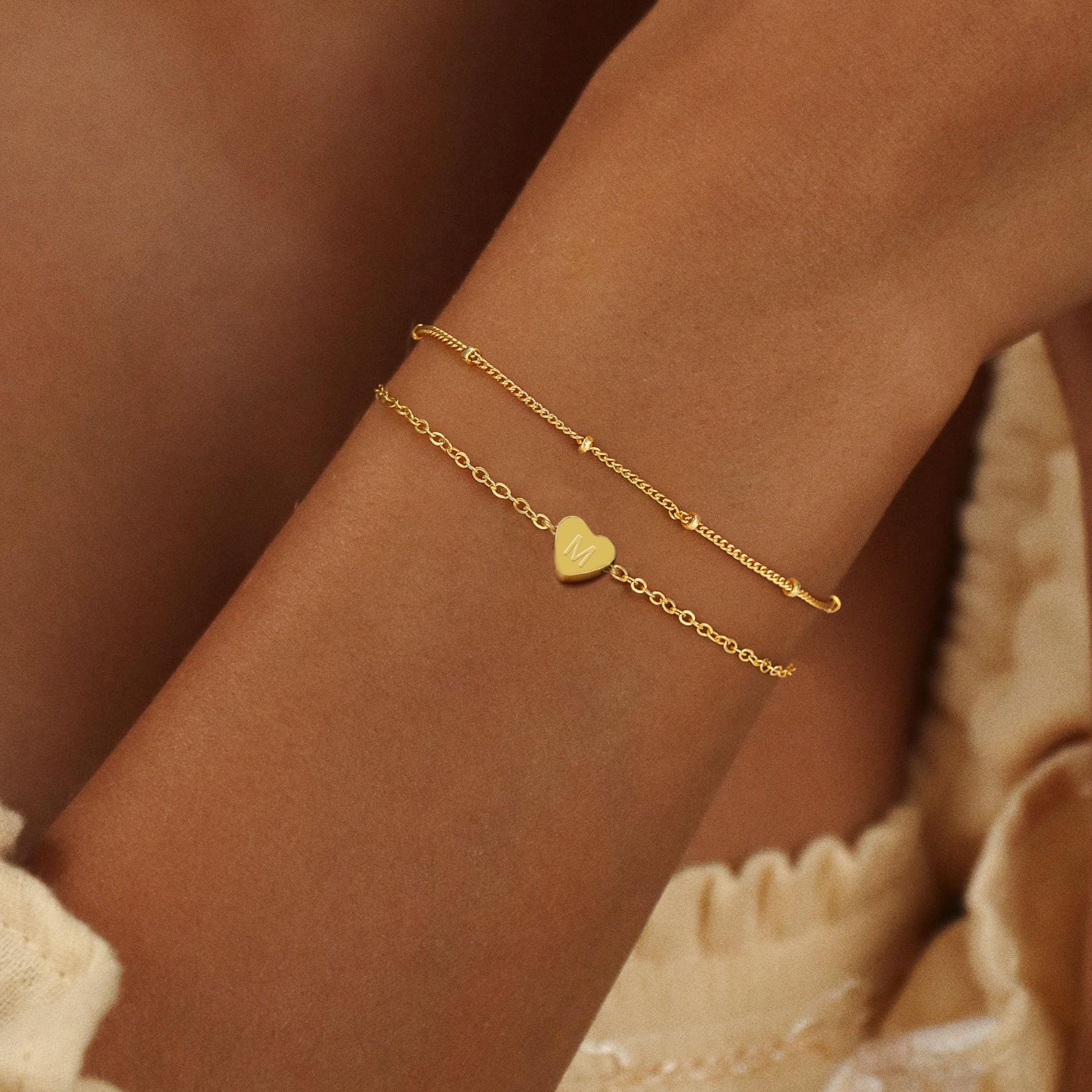 Elegant Gold Initial Bracelet for Women - Letter L Heart Charm Bracelet, Trendy Gold Jewelry Gift for Teen Girls, Birthday Present, Stocking Stuffer | Perfect for Everyday Wear, Date Nights & Special Occasions