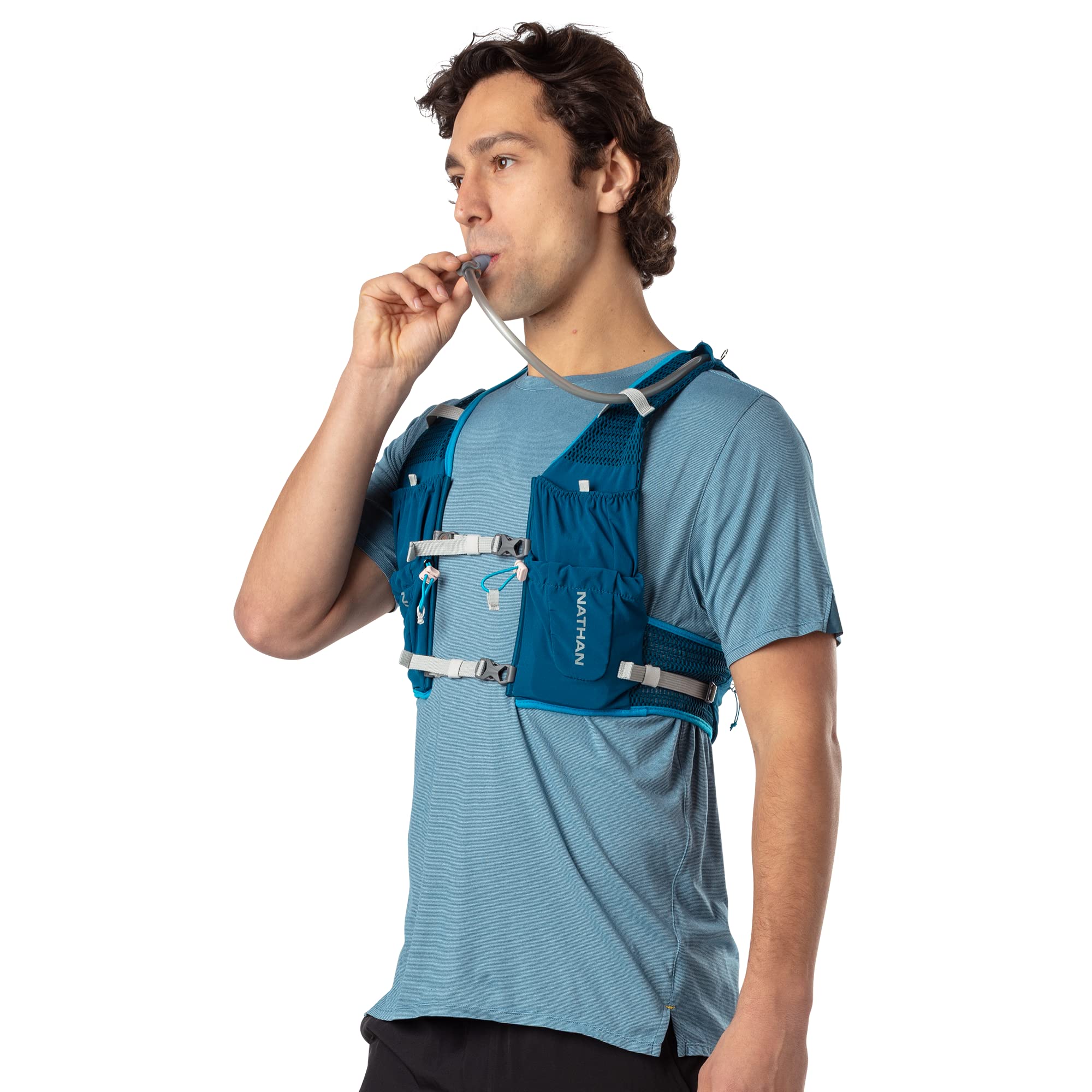 Nathan VaporAir Lite 4L Hydration Pack with 2L Bladder - Lightweight Running Vest with Water Bottle Pockets, Breathable Material for Hiking, Cycling & Outdoor Sports
