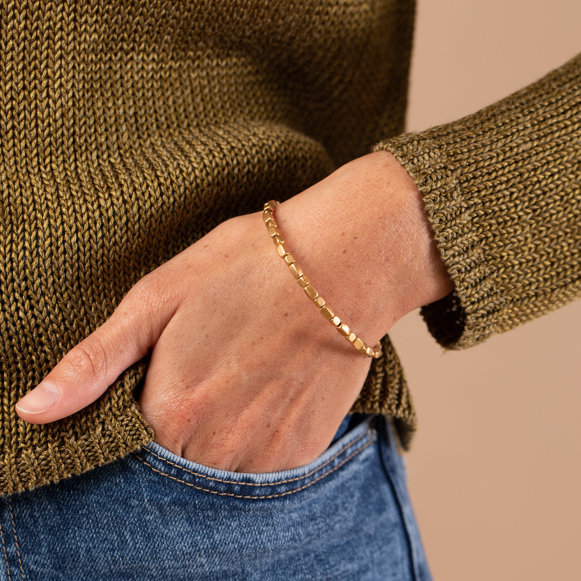 Elegant Metal Beaded Bangle Bracelet for Women - Fashion Jewelry Gift for Party, Wedding & Everyday Wear