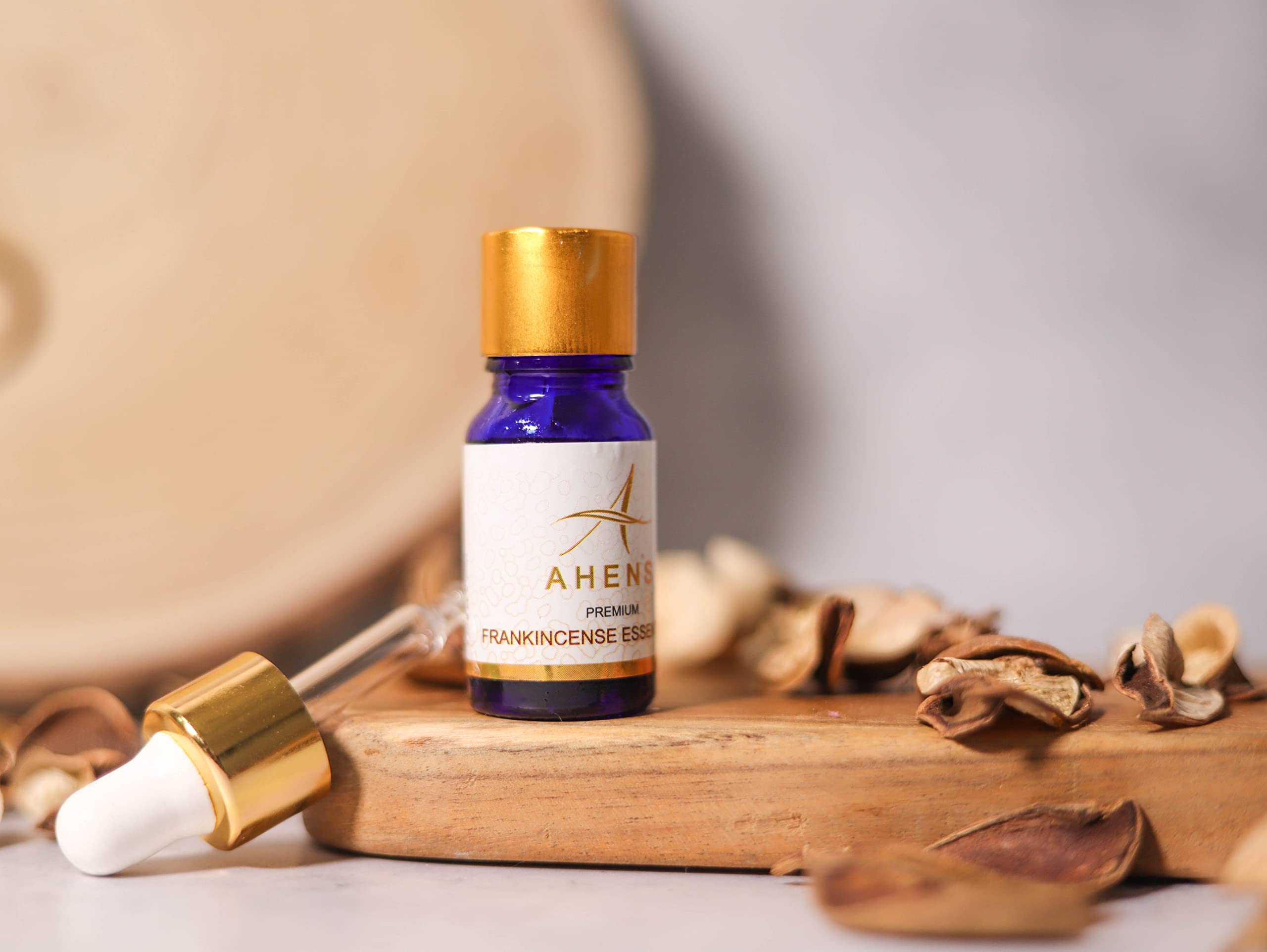 Pure Frankincense Essential Oil - 100% Natural & Therapeutic Grade for Aromatherapy, Relaxation & Skin Care - Perfect for Diffusers, Massage & DIY Beauty Products