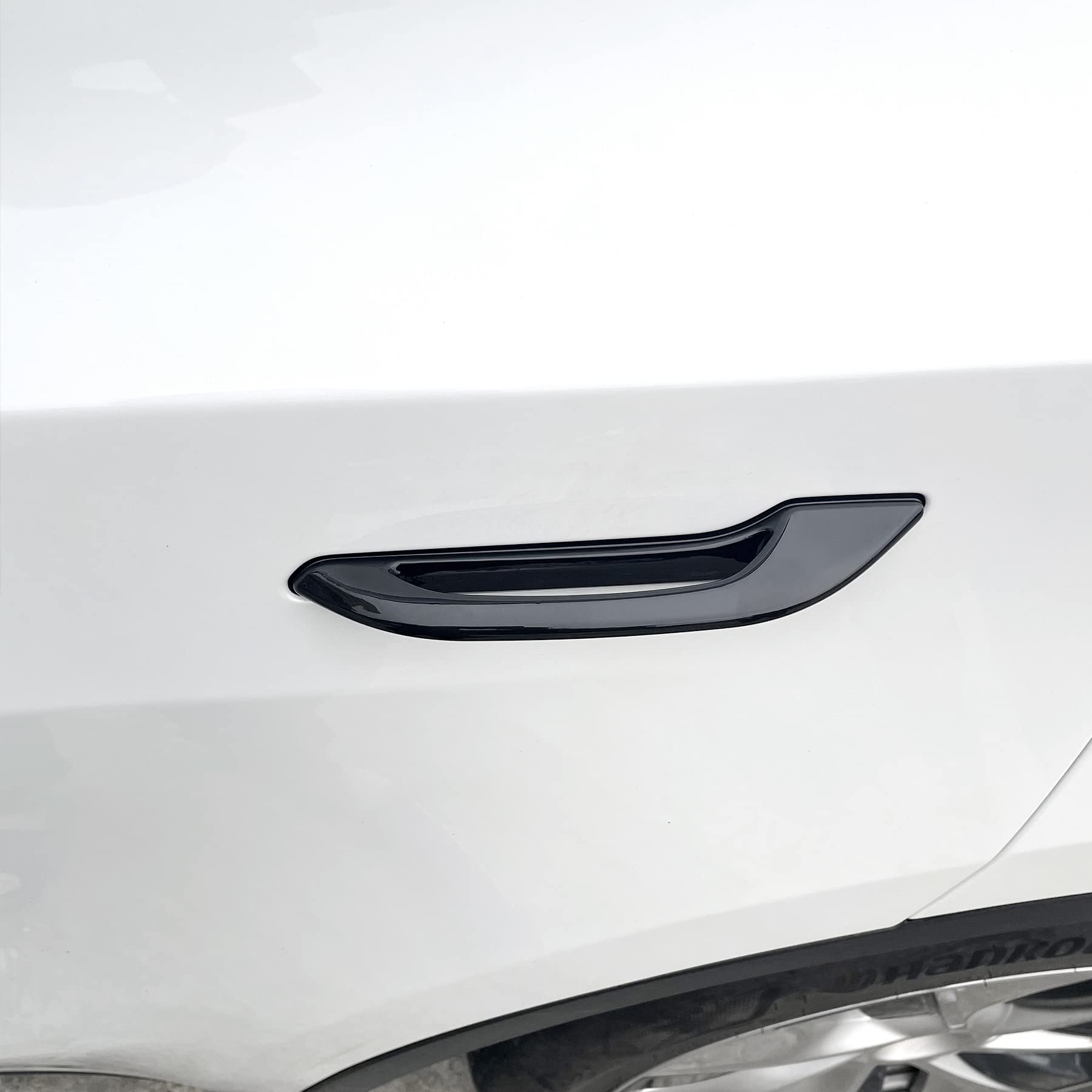Tesla Model 3 & Y Door Handle Protector Cover (2017-2023) - Anti-Scratch Pull Handle Warp Shield - Perfect for Car Detailing & Door Protection