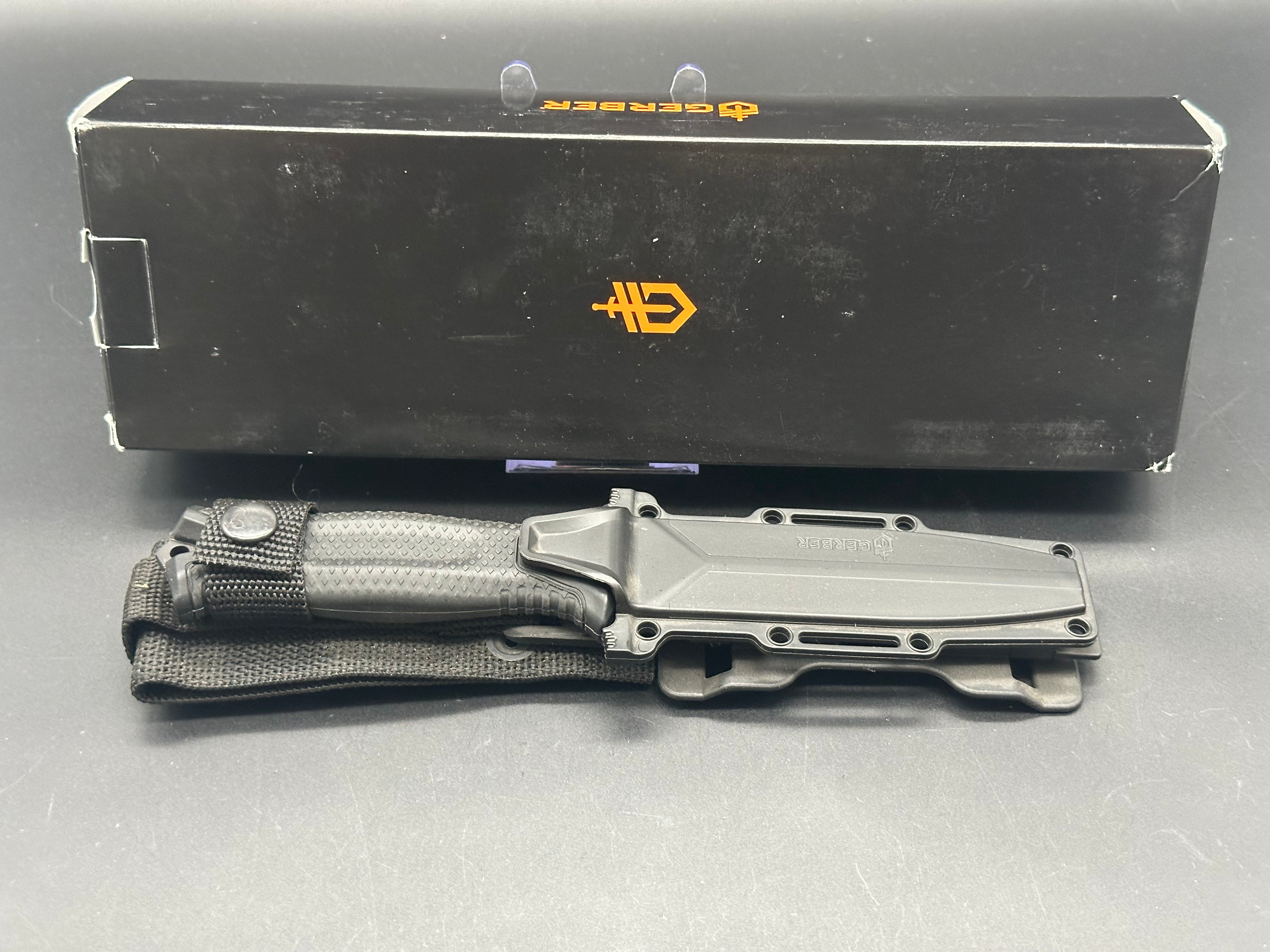 Gerber StrongArm Fixed Blade Knife - 4.8
