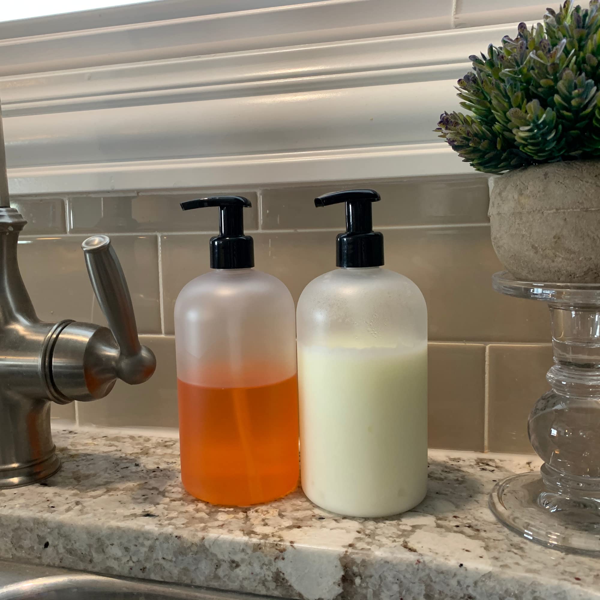 16 oz Empty PET Plastic Refillable Bottles with Lotion Pumps - Set of 4 (Frosted Clear) - Drip Free & Rust-Free for Shampoo, Conditioner, Body Wash, Hand Soap, Dish Soap, Lotion & Cleanser - Perfect for Bathroom, Kitchen & Travel Organization