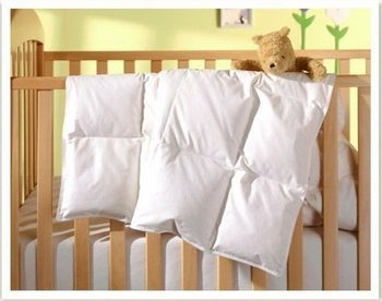 Astra Baby Down Alternative Comforter - Hypoallergenic Soft Nursery Blanket for Crib & Toddler Bed | Perfect for Nursery, Daycare & Travel Use