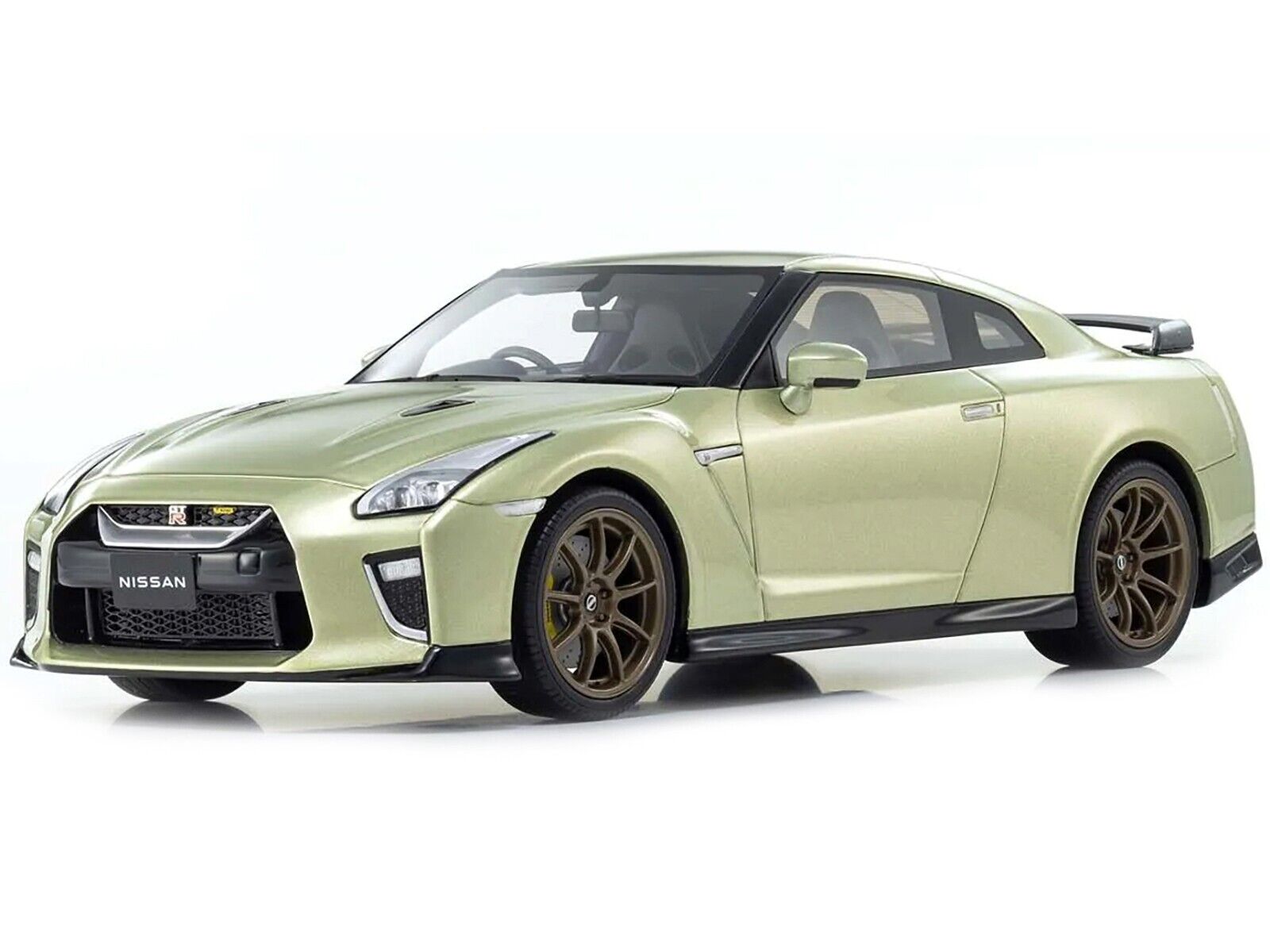 Kyosho 1:18 Scale Nissan GT-R Premium Edition T-Spec Diecast Model Car - Millennium Jade Color | Collectible Display & Racing Enthusiast Gift