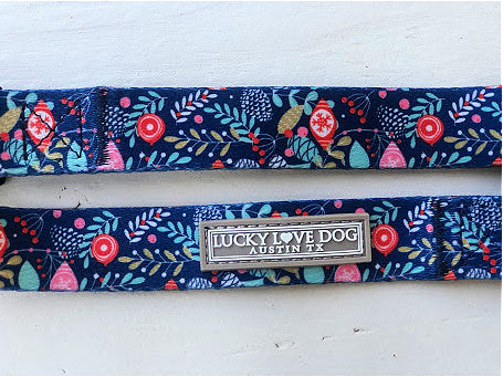 Sweet Holidays Dog Collar - Festive Christmas Pet Collar with Bells for Small Medium Large Dogs - Perfect for Holiday Photos & Winter Walks