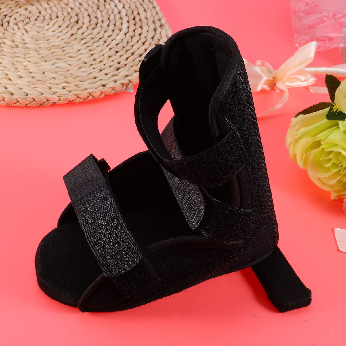 Best Kids Fracture Boot for Broken Foot - Adjustable Medical Walking Shoe with Spikes for Stability - Ideal for Child Foot Injury Recovery & Daily Activities