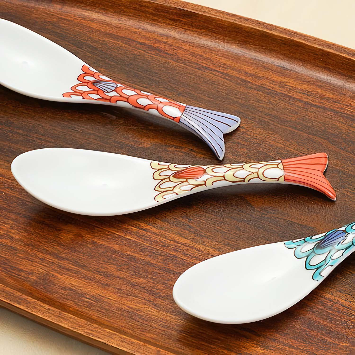 Premium Harekutani Porcelain Fish Renge Spoon - Handcrafted Japanese Tea Ceremony Spoon, Perfect for Matcha, Sugar, Spices & Home Decor