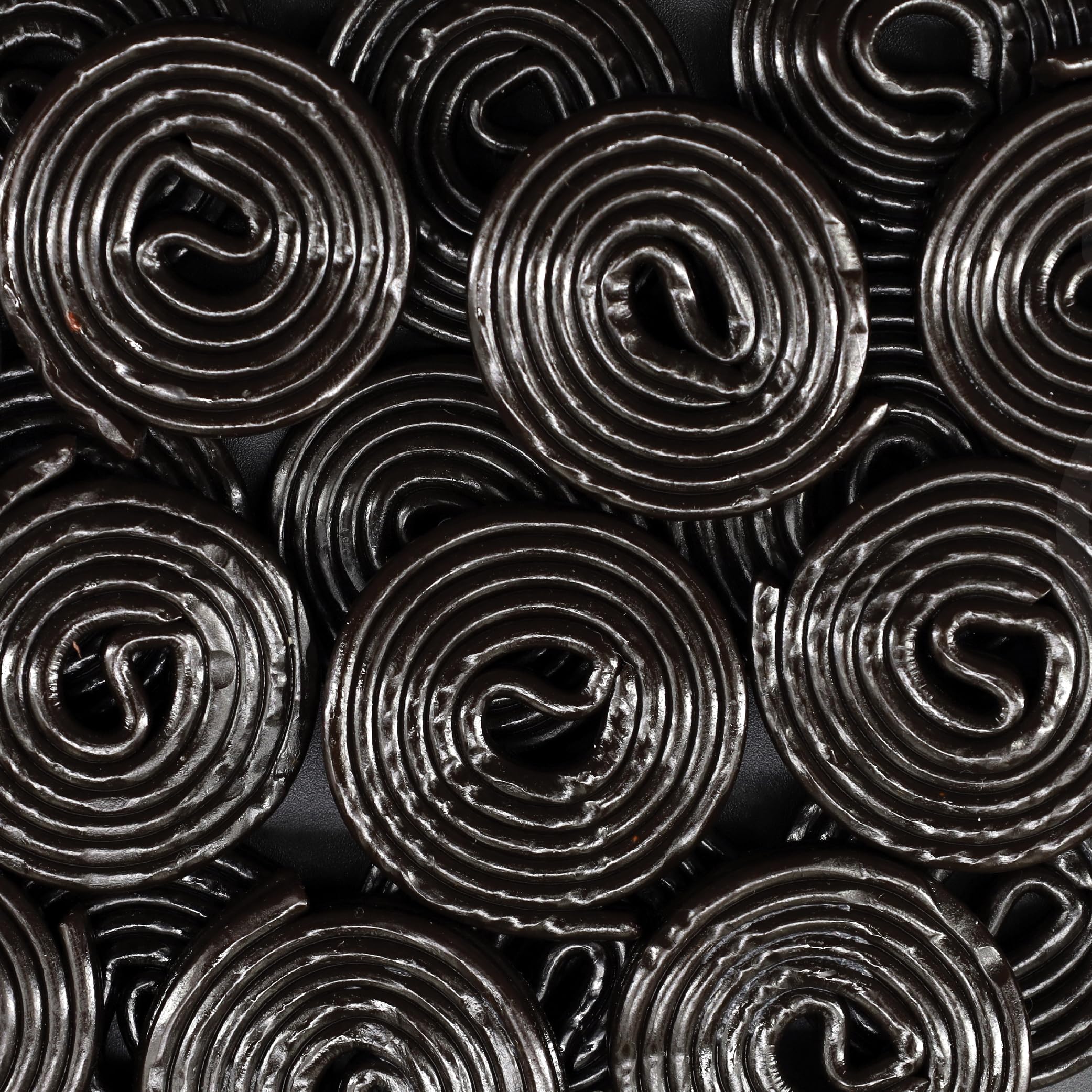 Gerrit's Broadway Wheels Black Licorice Candy - 2 Pound Bulk Pack - Perfect for Halloween Treats, Party Favors & Movie Night Snacks