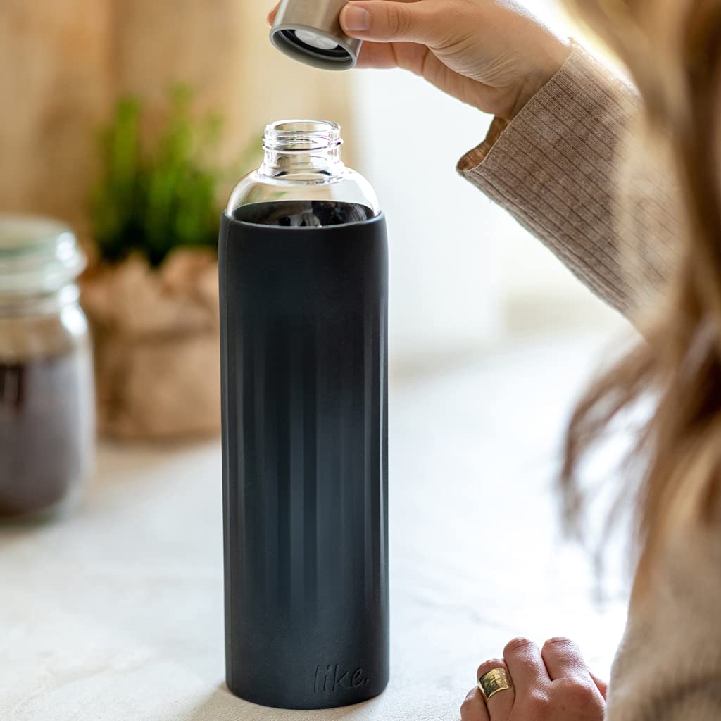 Doli Bottle - Large Black Insulated Water Bottle for Travel, Work & Outdoor Activities | Leakproof & Durable Stainless Steel Thermos for Hot & Cold Drinks