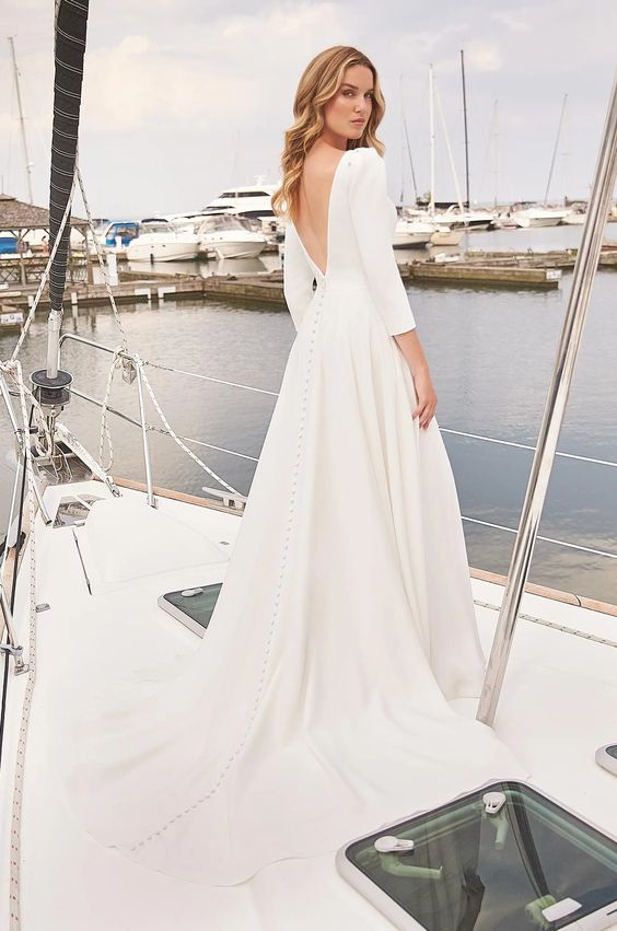 Mikaella 2381 Elegant Evening Gown for Women - Formal Prom, Wedding Guest & Special Occasion Dresses
