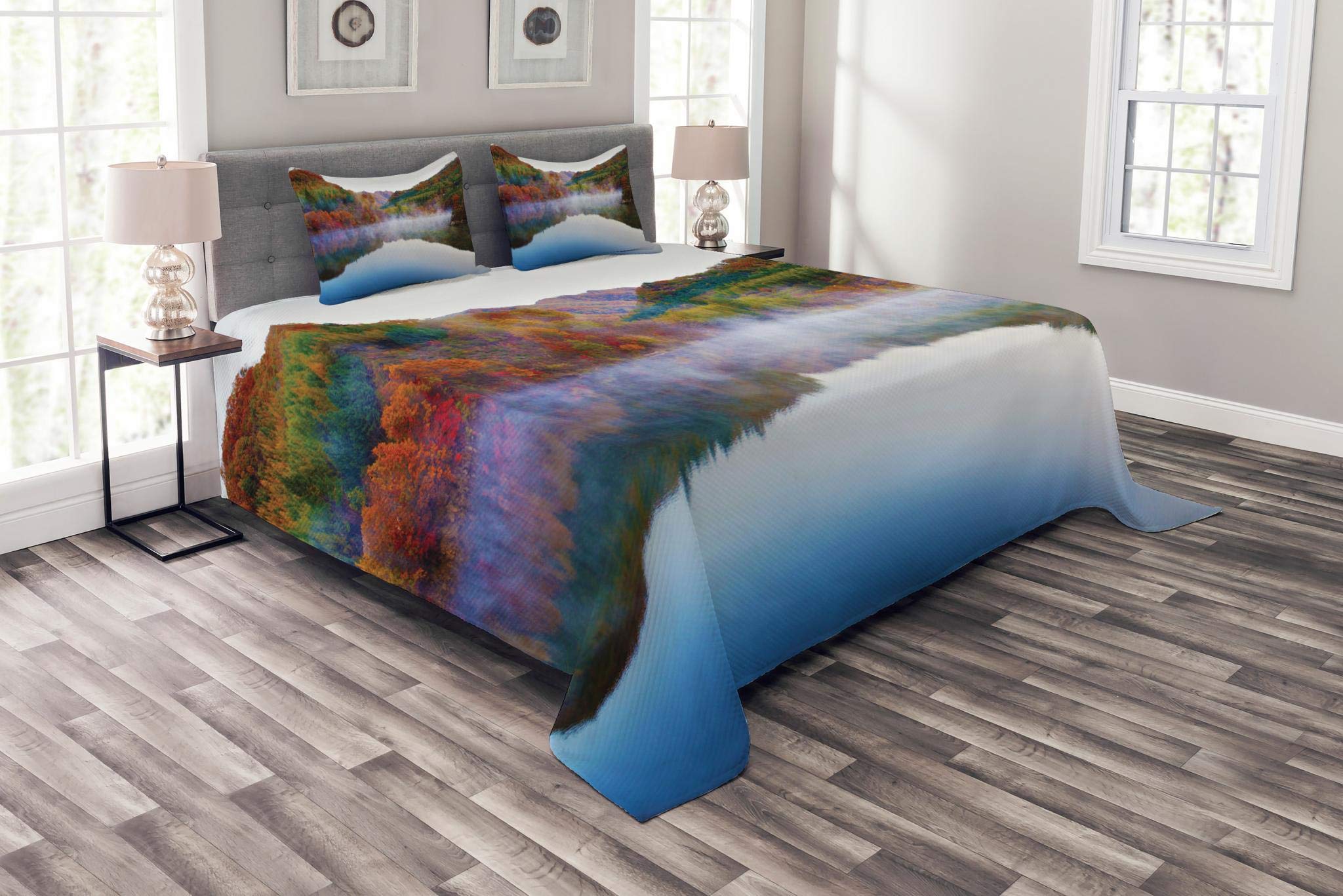 Ambesonne Autumn Lake & Mountain Landscape Bedspread Set - 3 Piece King Size Bedding with 2 Pillow Shams, Multicolor Fall Decor for Cozy Bedroom & Seasonal Home Styling