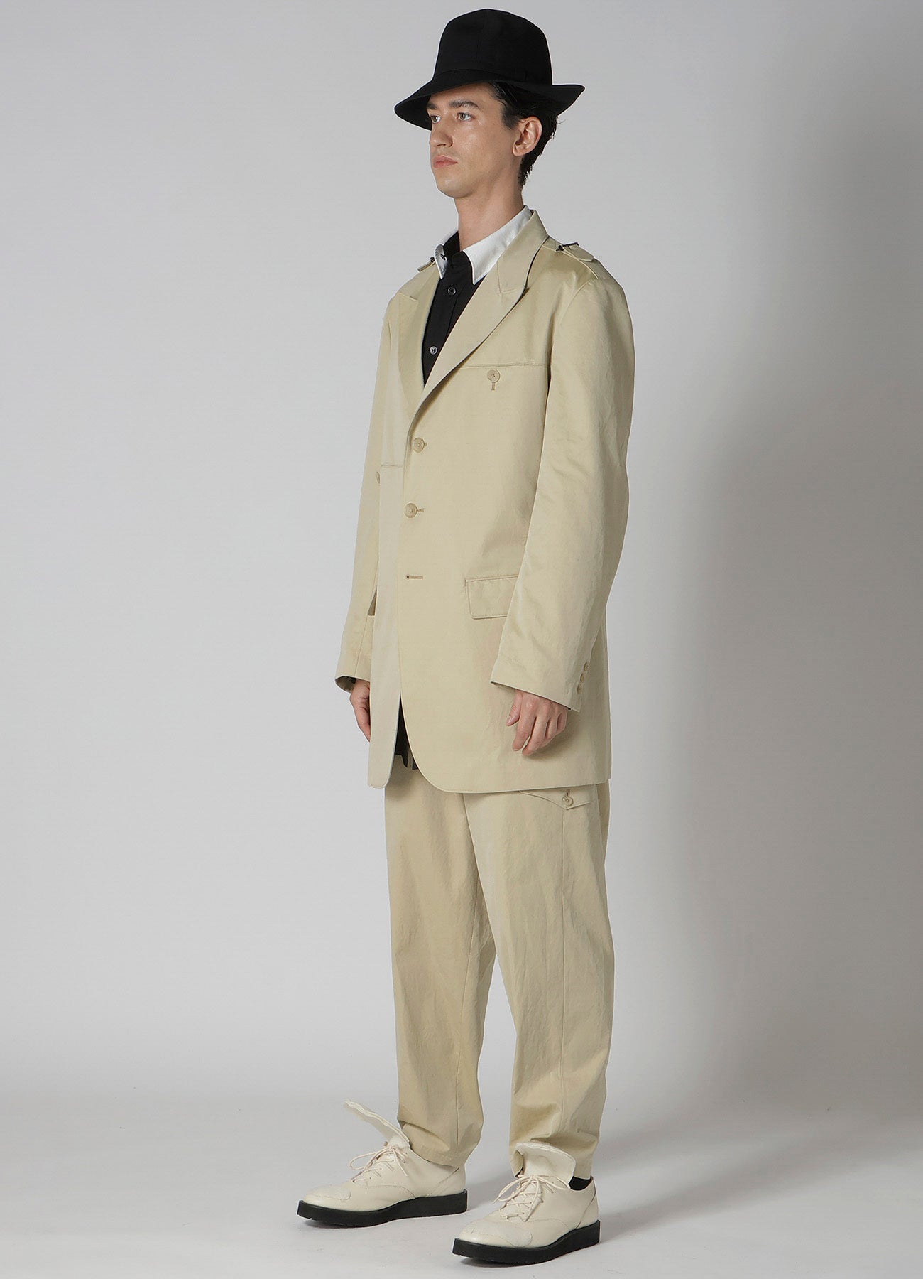 Premium Cotton Gabardine Jacket with Adjustable Shoulder Buckle & Peaked Lapel - Stylish Men's Outerwear for Business Casual & Office Wear