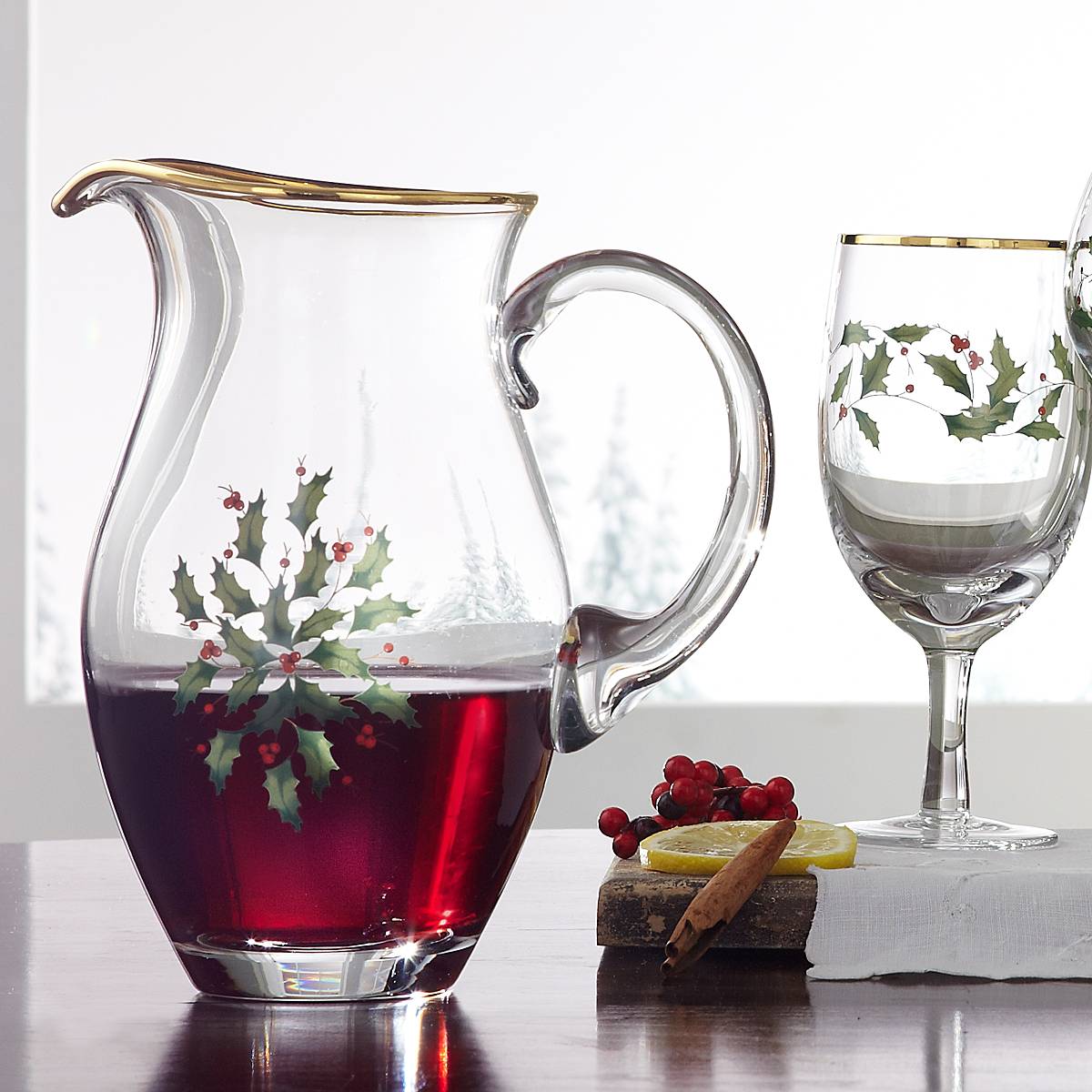 Premium Holiday Iced Beverage Glasses Set of 4 - Shatterproof Tumblers for Christmas Cocktails, Iced Coffee & Party Drinks - Perfect for Festive Gatherings & Winter Celebrations