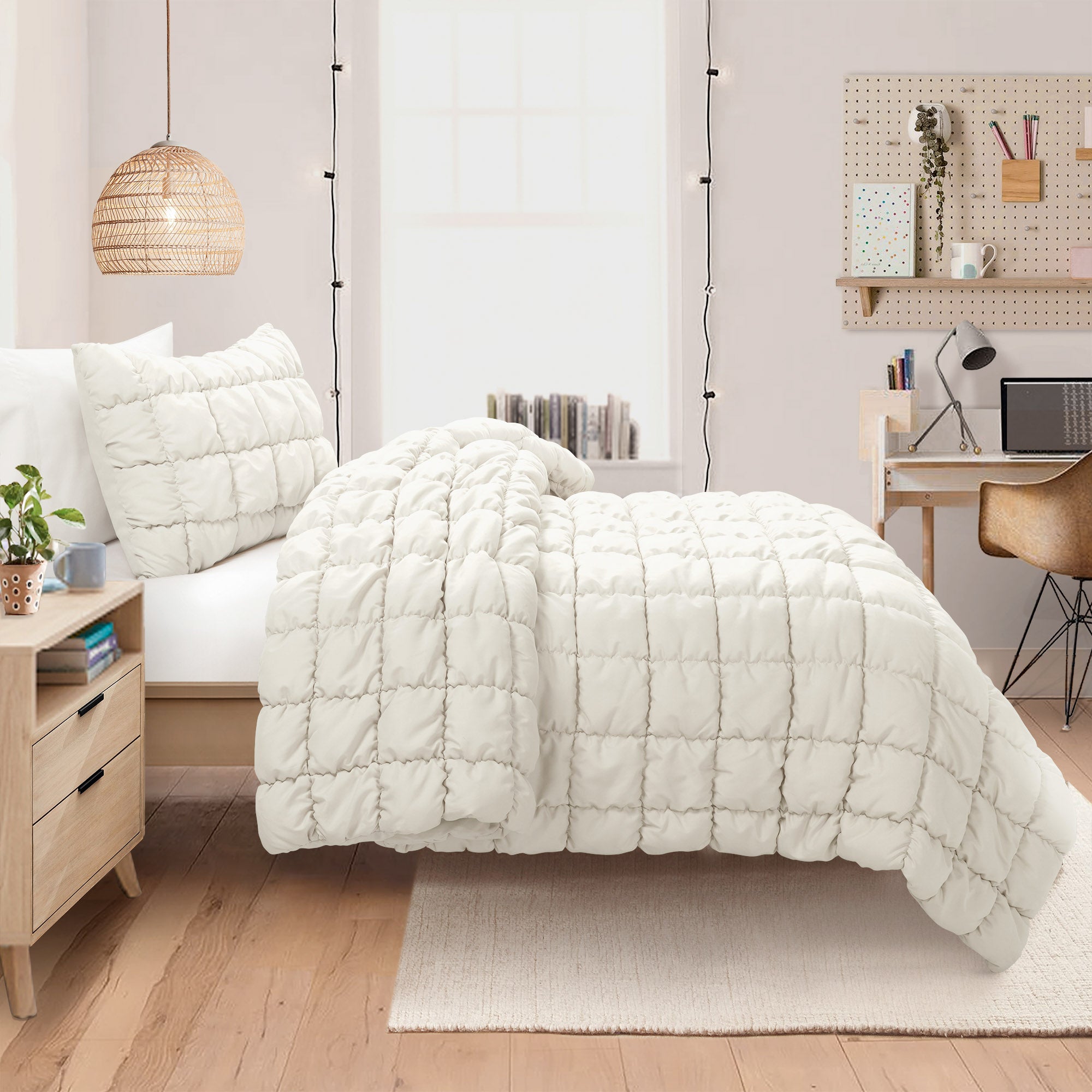 Cozy Puff Comforter Set - Ultra Soft & Lightweight Bedding for All Seasons | Perfect for Bedroom, Guest Room, Dorm & Airbnb