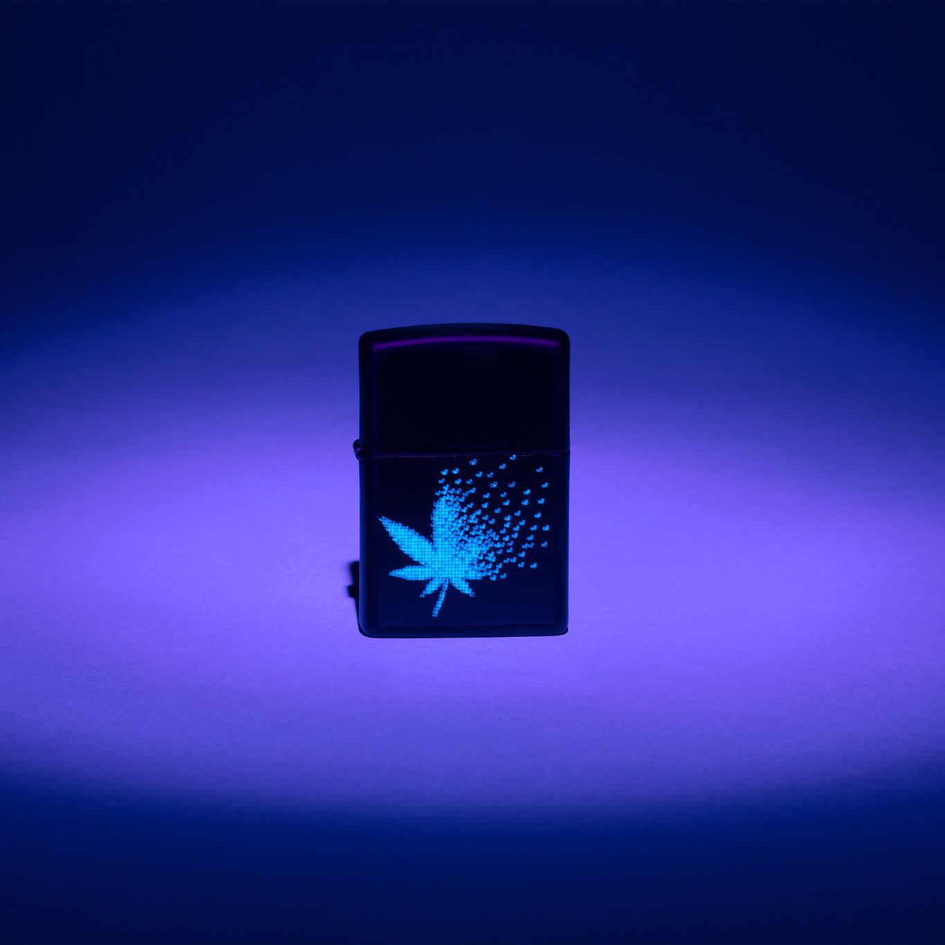 Pixel Cannabis Design - Premium Cannabis Accessories & Merchandise for Smoking Enthusiasts | Perfect for Home Use, Gifts & Collections