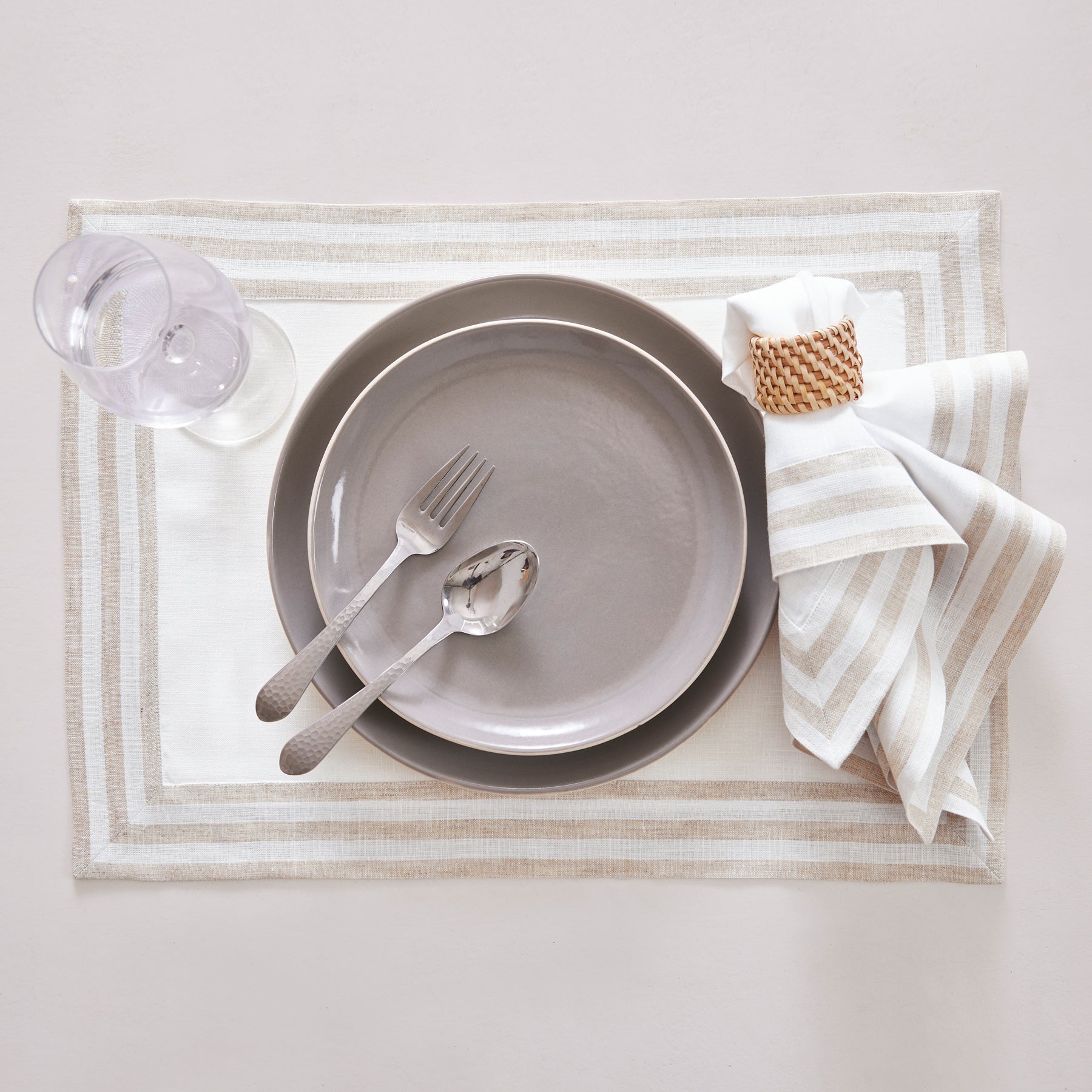 Premium Mila Placemats Set of 4 - Waterproof & Heat-Resistant Table Mats for Dining, Kitchen, and Party Decor - Elegant Home Tableware Accessories