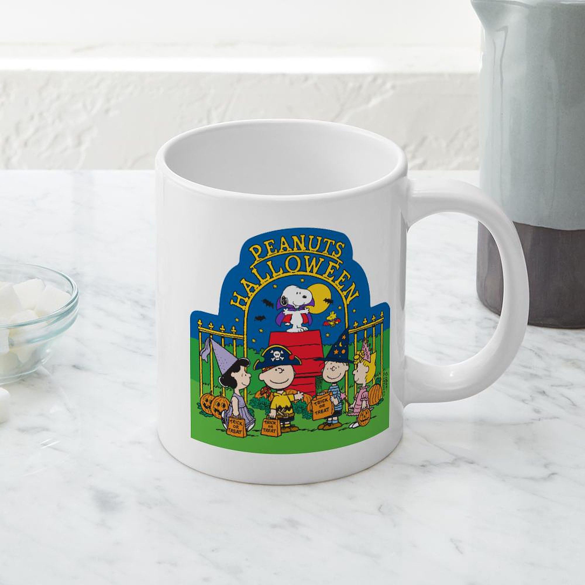 Peanuts Gang Halloween Coffee Mug - 20oz Large Ceramic Mega Mug for Hot & Cold Drinks - Perfect for Halloween Parties, Office Use & Gift Giving