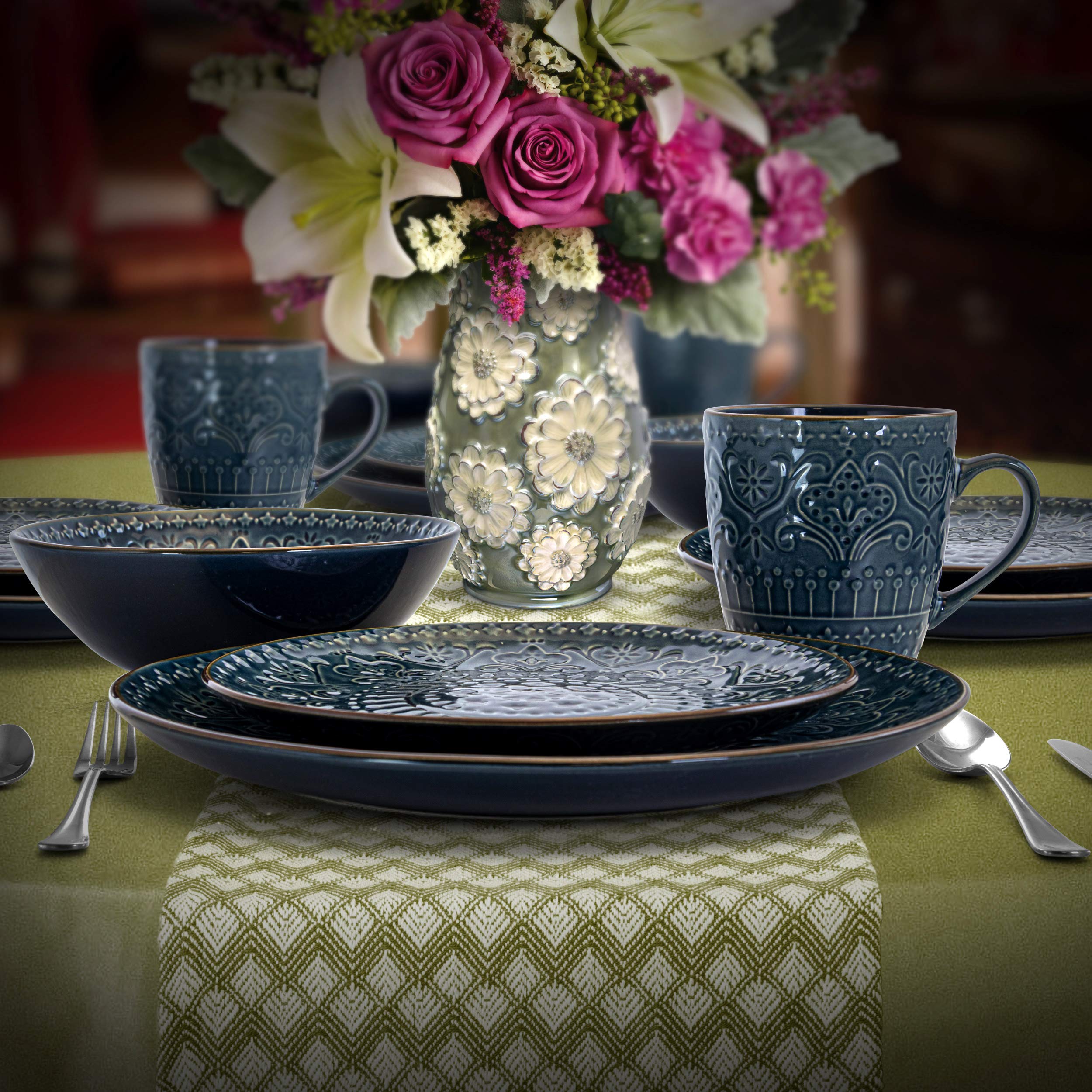 Elama Deep Sea Mosaic 16-Piece Stoneware Dinnerware Set - Elegant Dinner Plates, Bowls, Mugs & Serving Dishes for 4 - Perfect for Family Dinners, Entertaining Guests & Holiday Gatherings