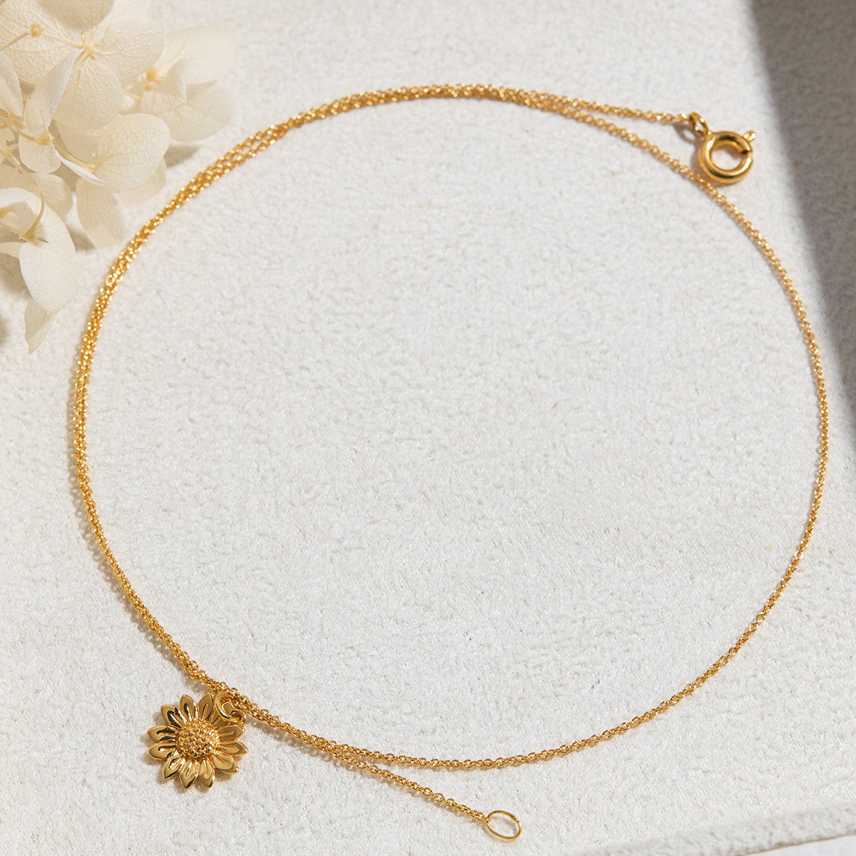 Blossoming Sunflower Necklace in Gold - Elegant Floral Jewelry for Women, Perfect Gift for Birthday, Anniversary & Everyday Wear