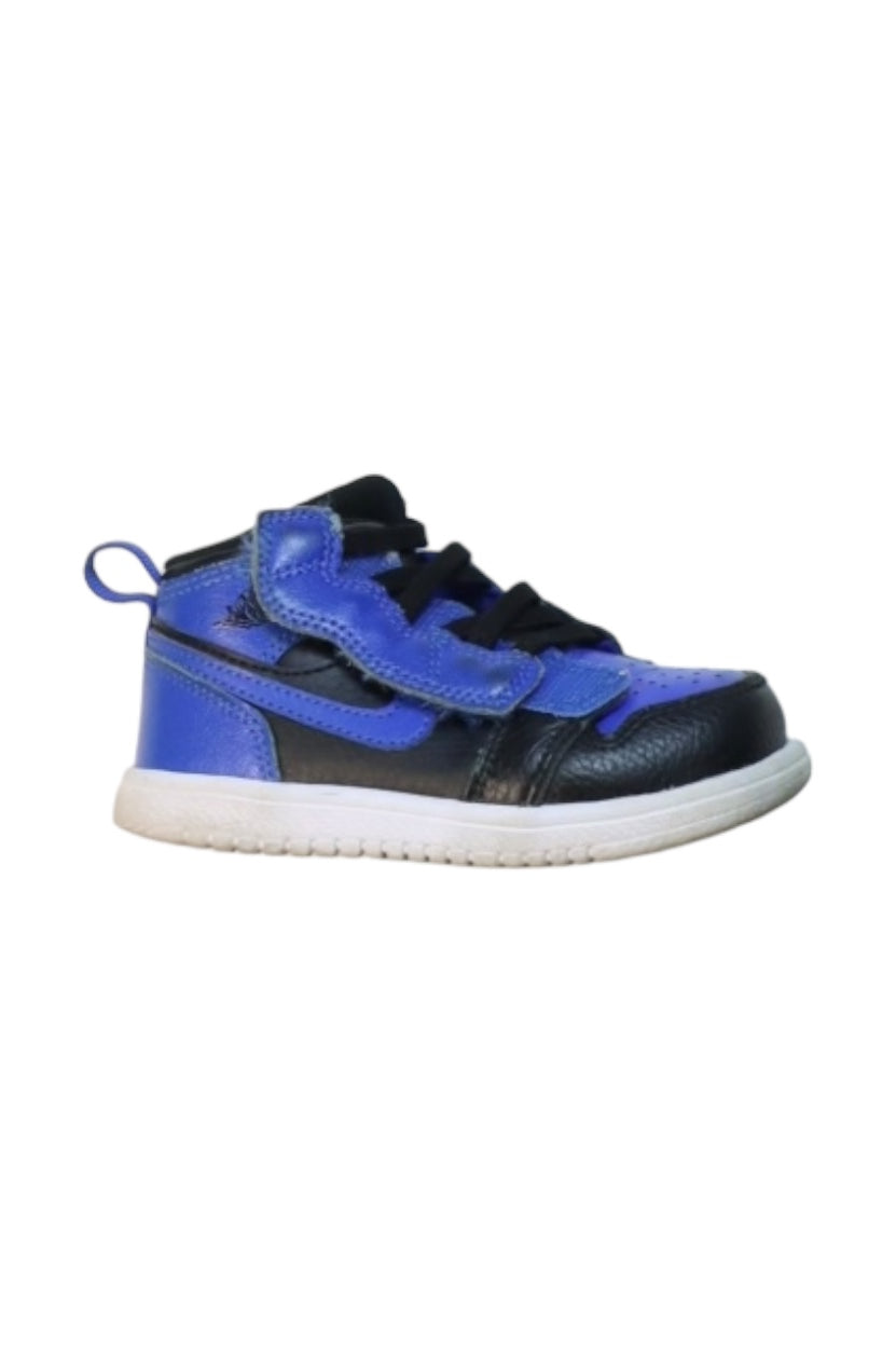 Air Jordan Sneakers for Toddlers 18M-2T (EU23) - Comfortable & Stylish Baby Shoes for Walking, Running & Playtime