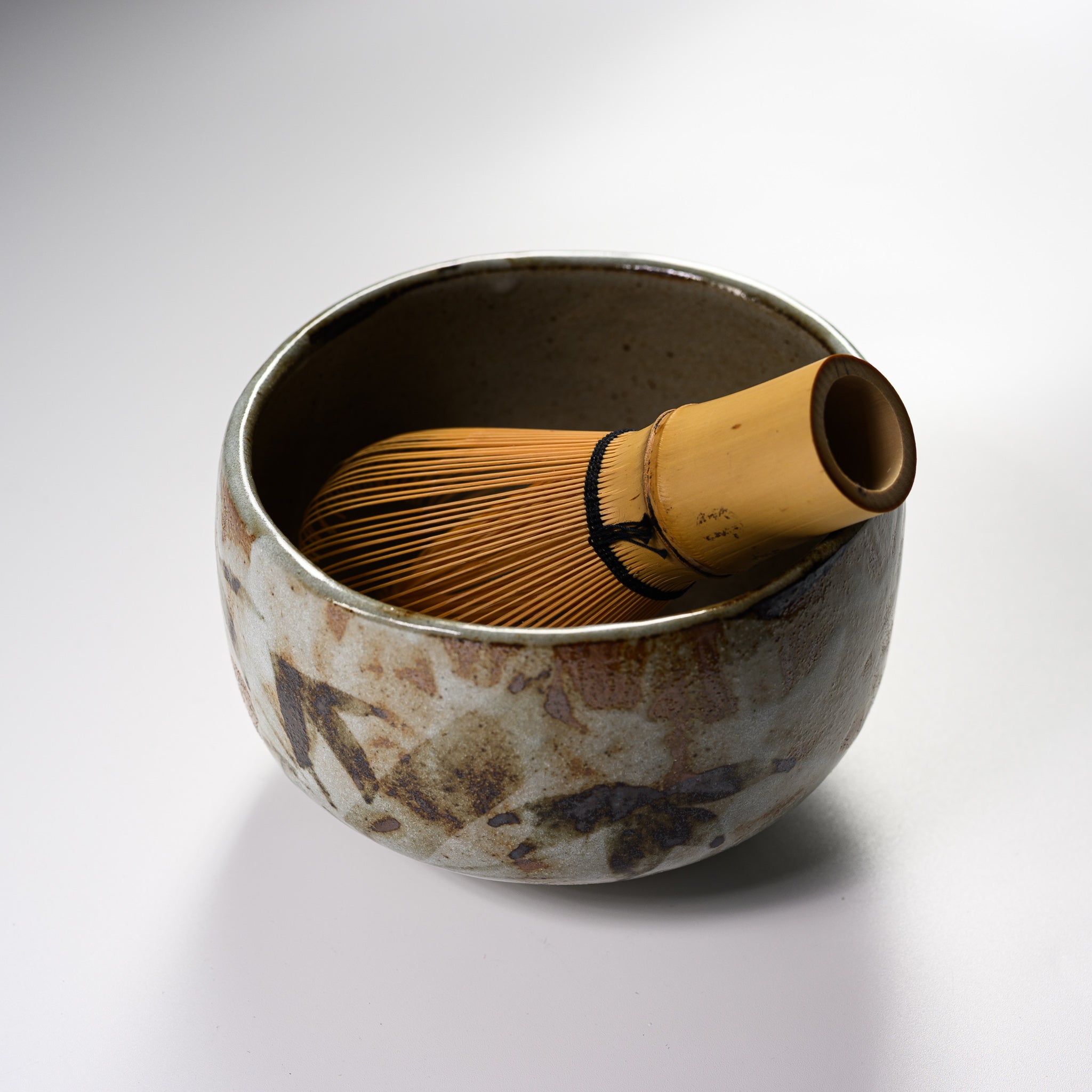 Premium Matcha Bowl Set - Handcrafted Bamboo & Ceramic Tea Bowl for Japanese Tea Ceremony - Authentic Matcha Drinking & Whisking - Perfect for Home, Zen Meditation & Gift Giving