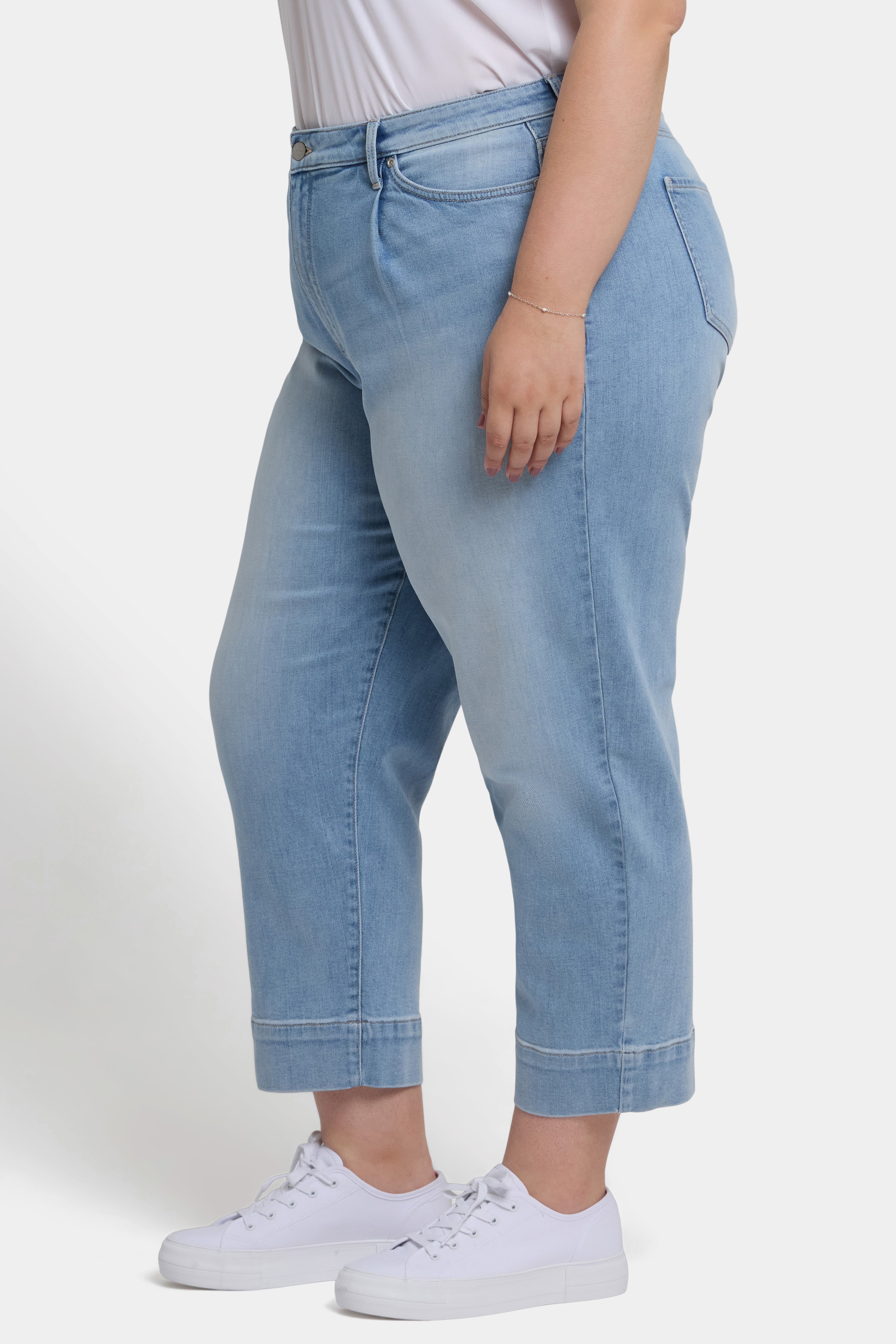 Plus Size Balloon Ankle Jeans for Women - Santiago Sea Wash Denim | Casual Wear, Street Style & Everyday Comfort