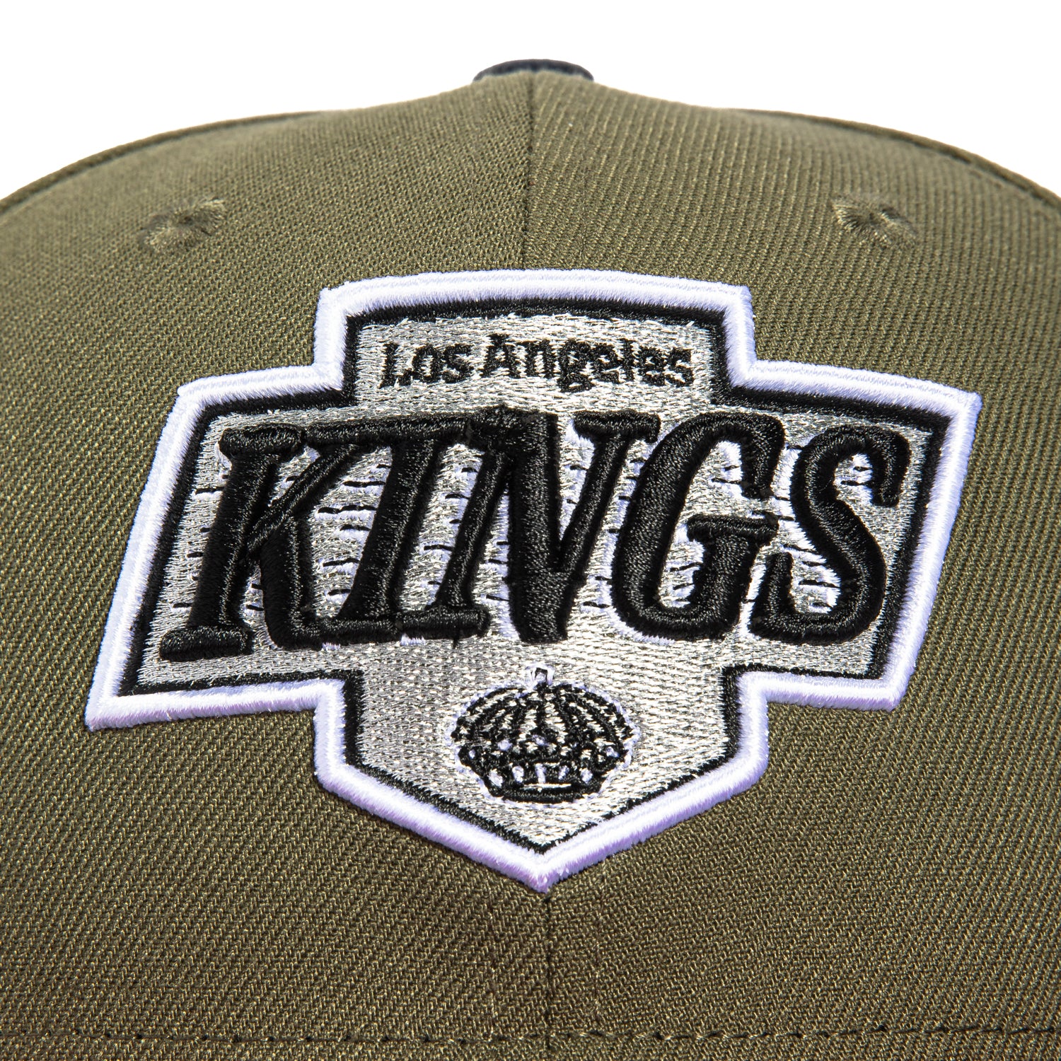 New Era 59Fifty Los Angeles Kings Logo Patch Snapback Hat - Olive & Cardinal Colors - Official NHL Licensed Baseball Cap for Men & Women - Perfect for Games, Streetwear & Sports Fans