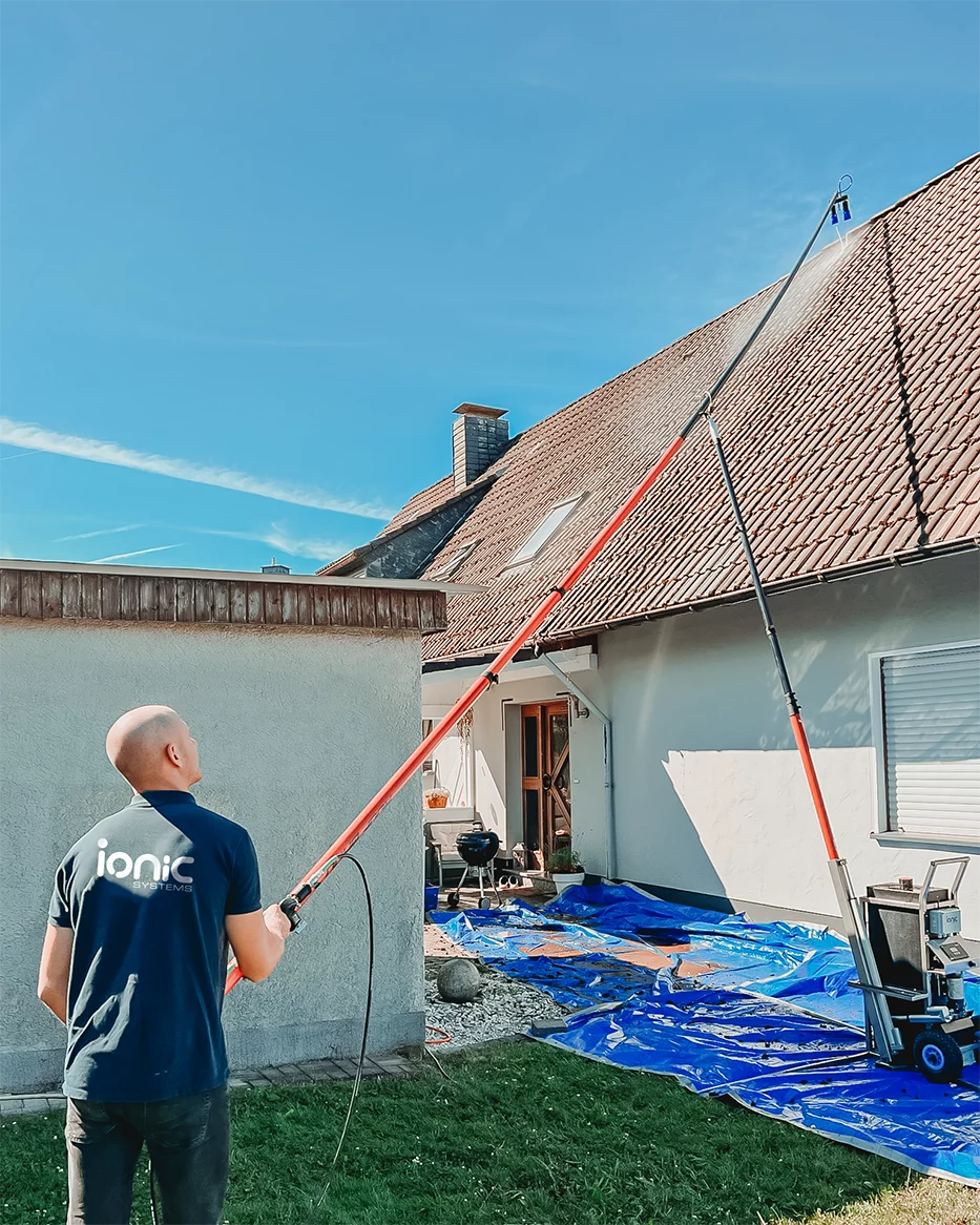Ionic Systems Roof Wand™ - Lightweight & Durable Roof Cleaning Tool for Homeowners & Professionals | Perfect for Roof Maintenance, Gutter Cleaning & Exterior Surface Washing