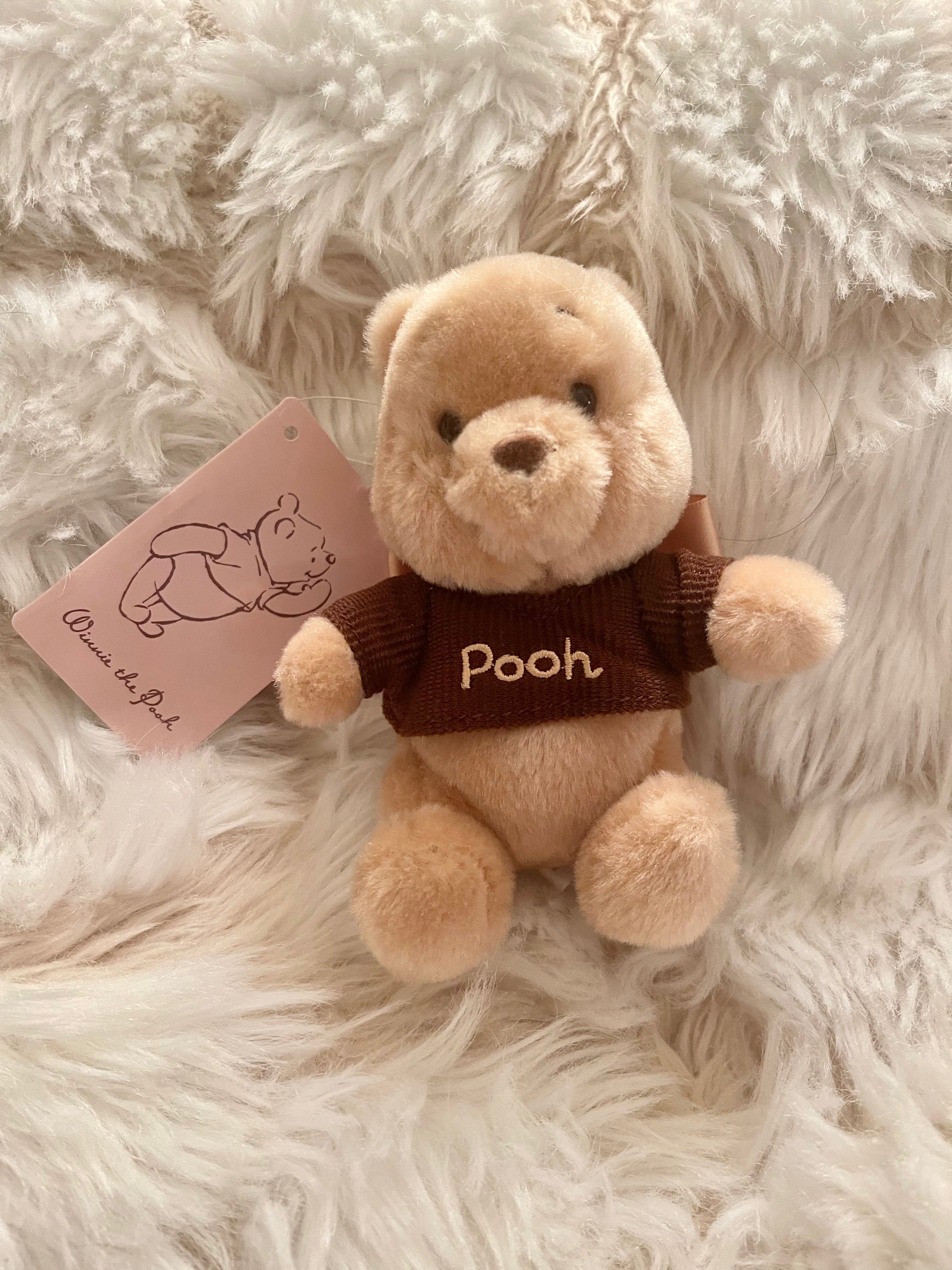 Disney Store Japan Valentine's Day Winnie the Pooh Plush Keychain - Cute Collectible Gift for Couples, Friends & Disney Fans (Perfect for Valentine's Day Gifts, Keychains, Bags & Backpacks)