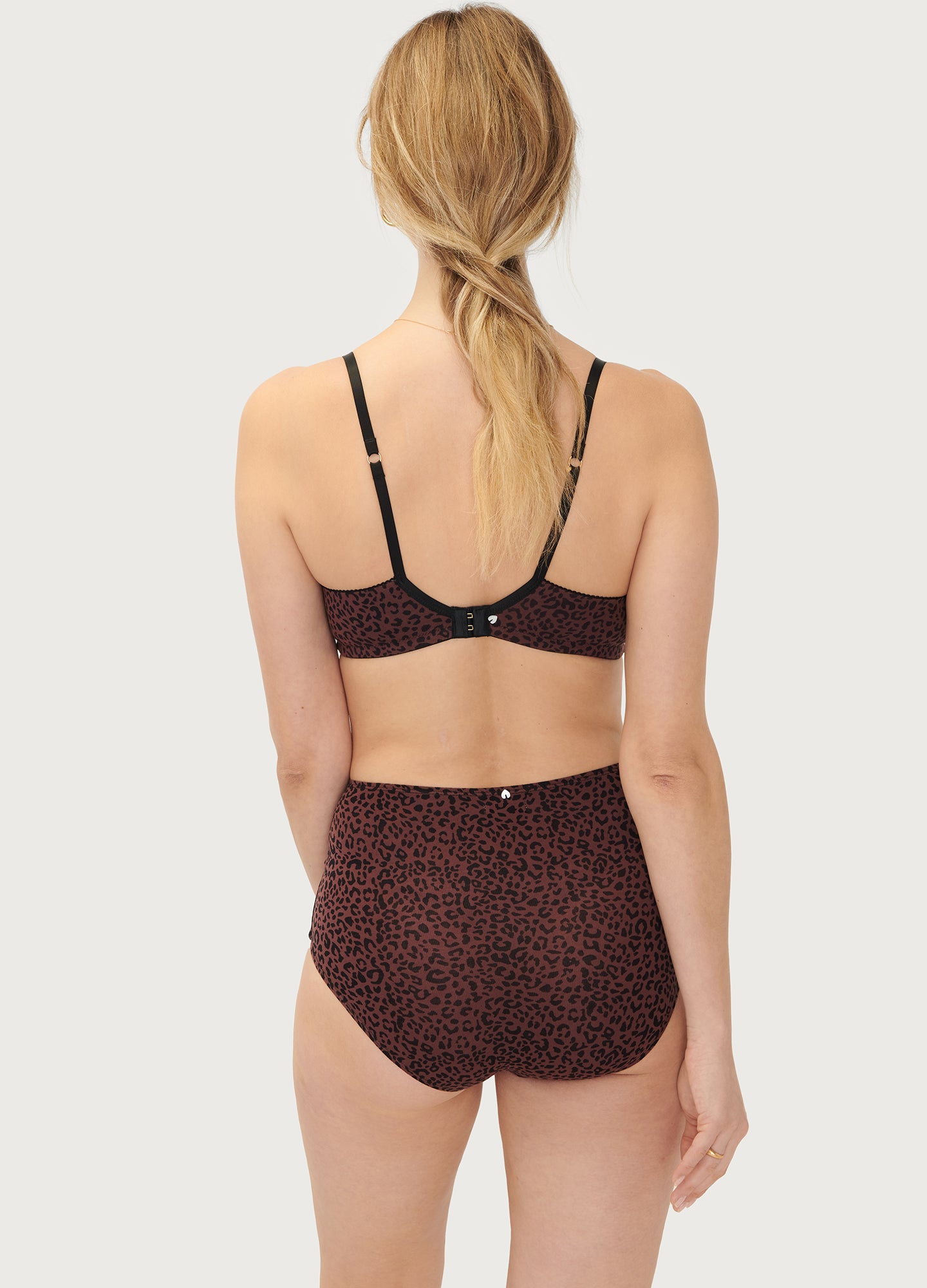 Comfortable & Supportive Nursing Bra for Breastfeeding Moms - Perfect for Daily Wear, Workouts & Maternity Use